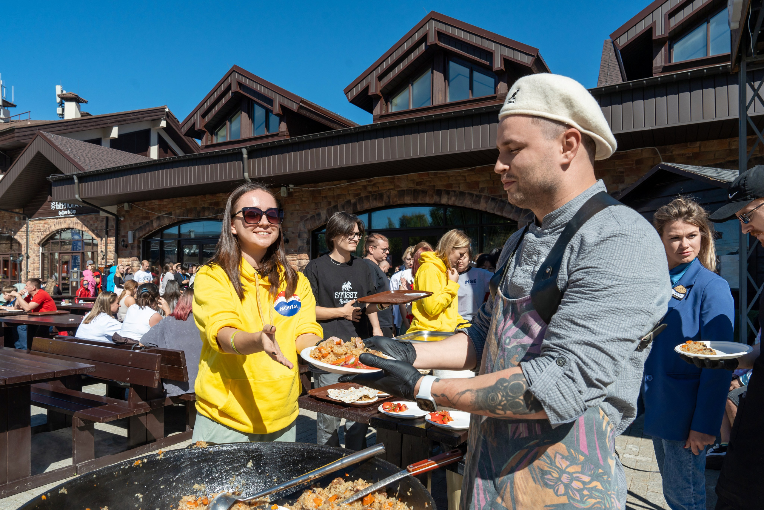 ChinaRosaFest 2024. Репортажный фотограф в Красной Поляне и Сочи Павлюченко Екатерина