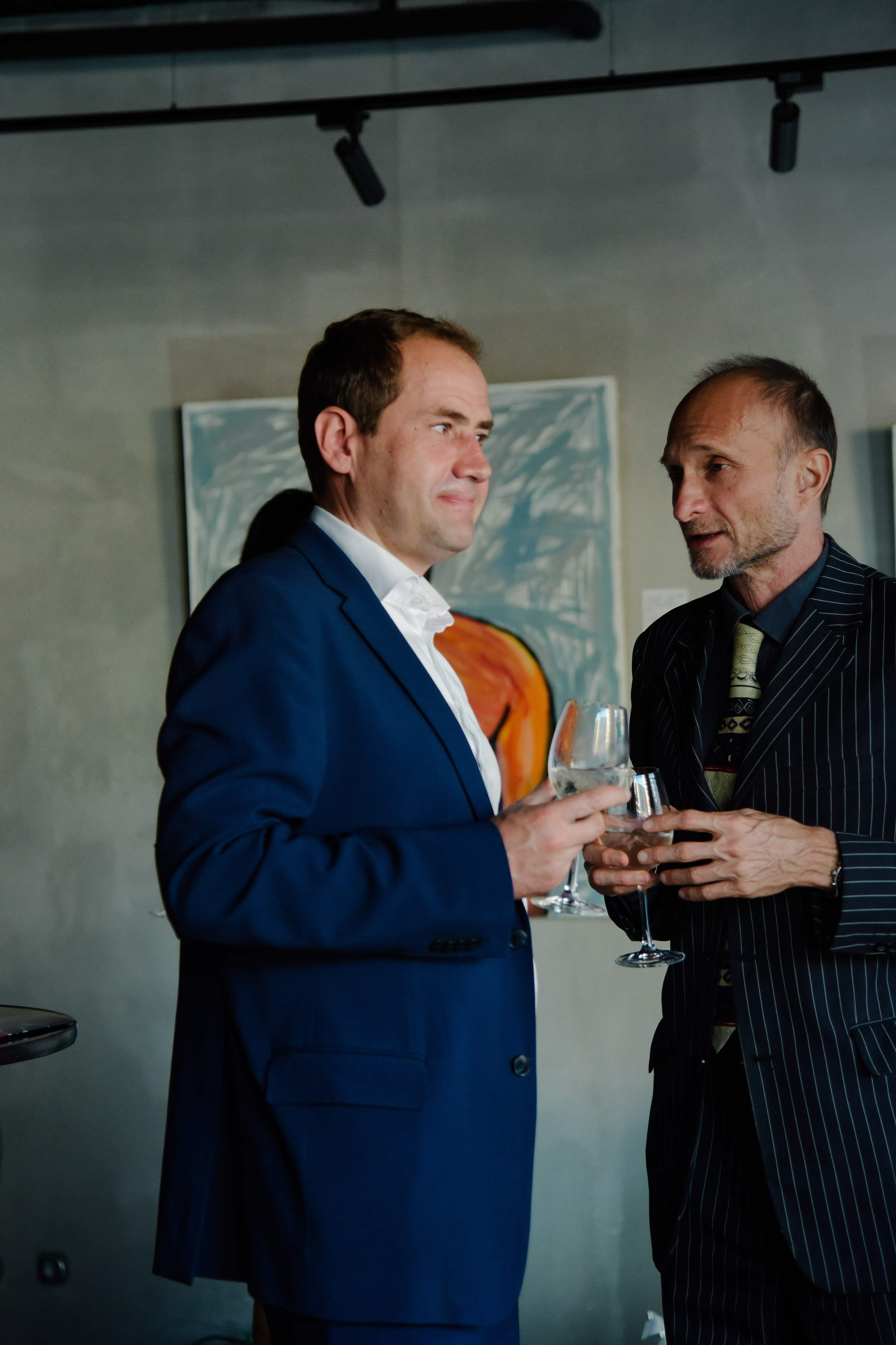 Александр Дильбази Игра взглядов в гранатовом саду. Фотограф Лола Волна, город Москва