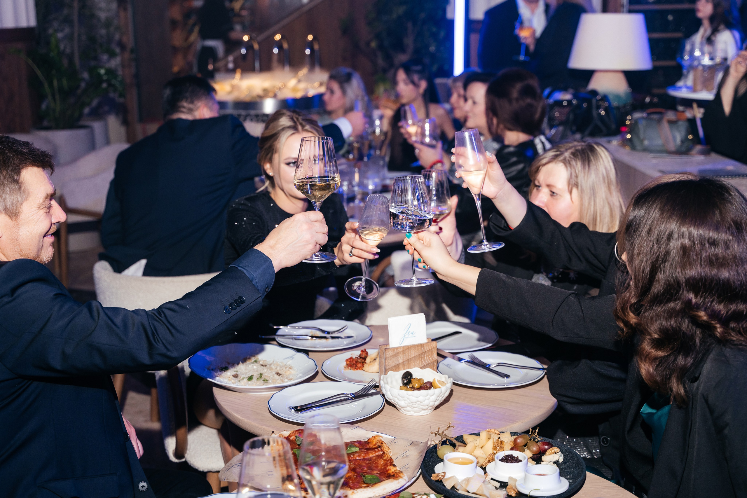 Репортаж мероприятия, репортажная съемка в Москве и Московской области, фотограф на мероприятие, фотосъемка юбилея, репортаж свадьбы, event, фотосессия на фотозоне, фотограф на юбилей, фотограф на день рождения, репортажный фотограф, съемка мероприятия, съемка на фотозоне, фотограф на корпоратив, фотограф на свадьбу, фотограф на детский праздник, фотограф на выпускной.