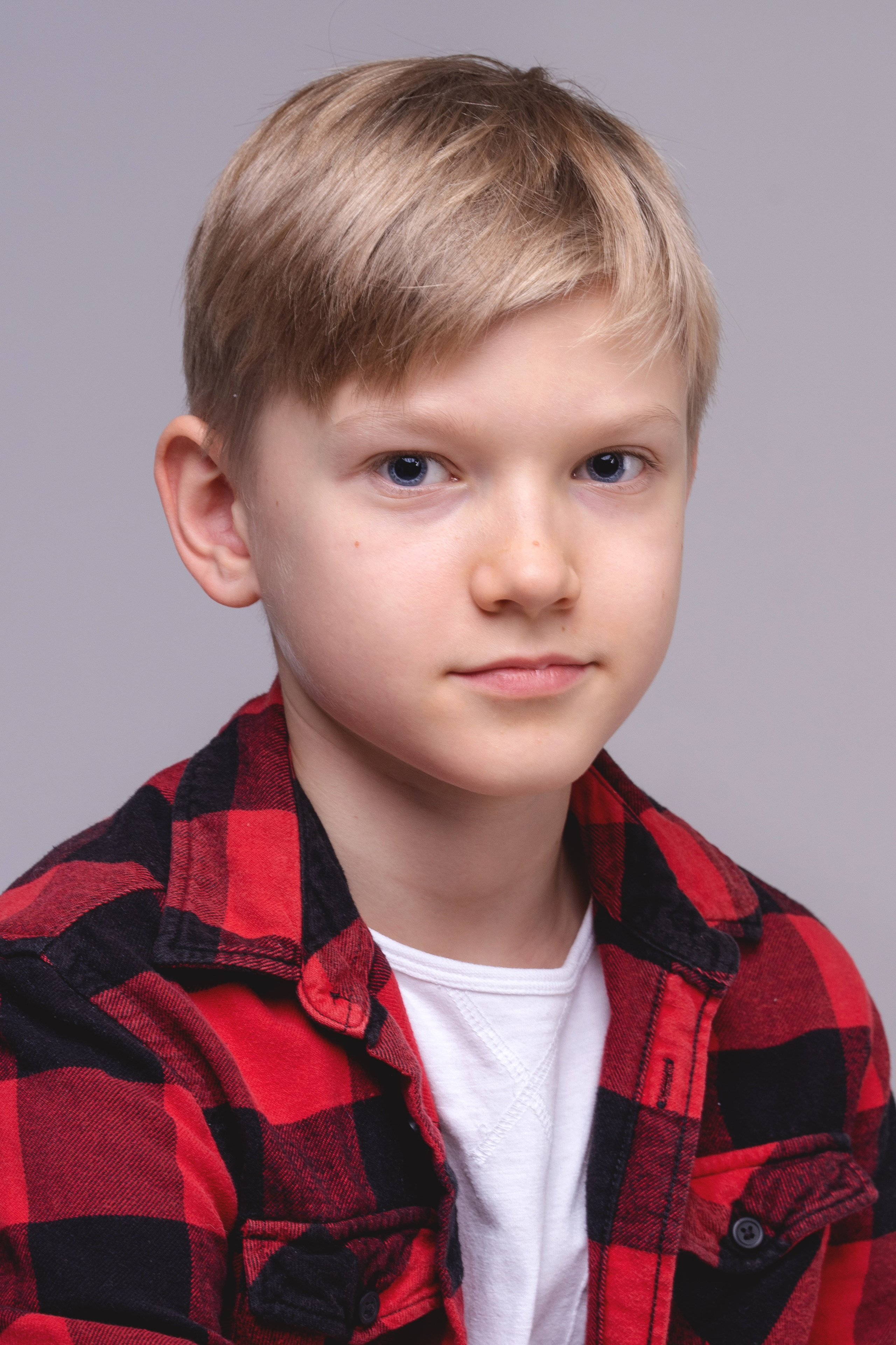 МИРОН. Портретный фотограф. Актёрское портфолио