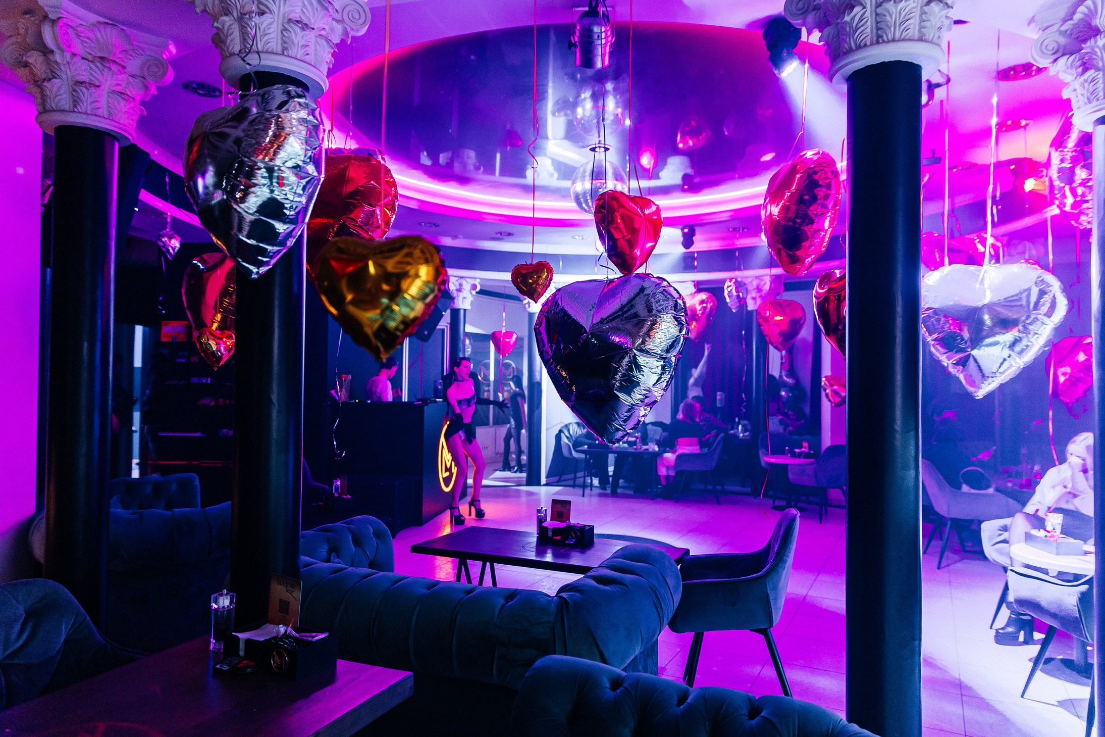 День Влюблённых в лаунж-баре Major 2024. Свадебный, семейный и детский фотограф в Калининграде Елена Кравцова