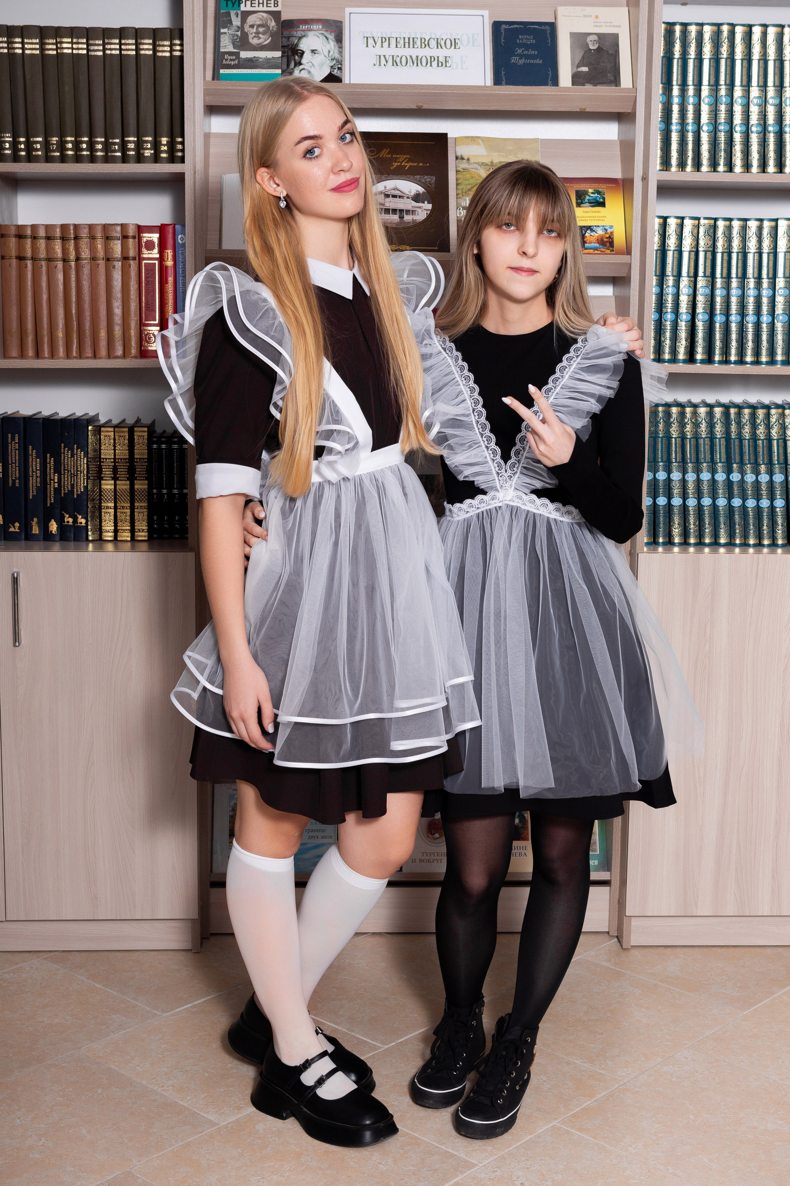 Съемка в библиотеке для 11 класса #2. Профессиональный фотограф в Мценске и Орловской области