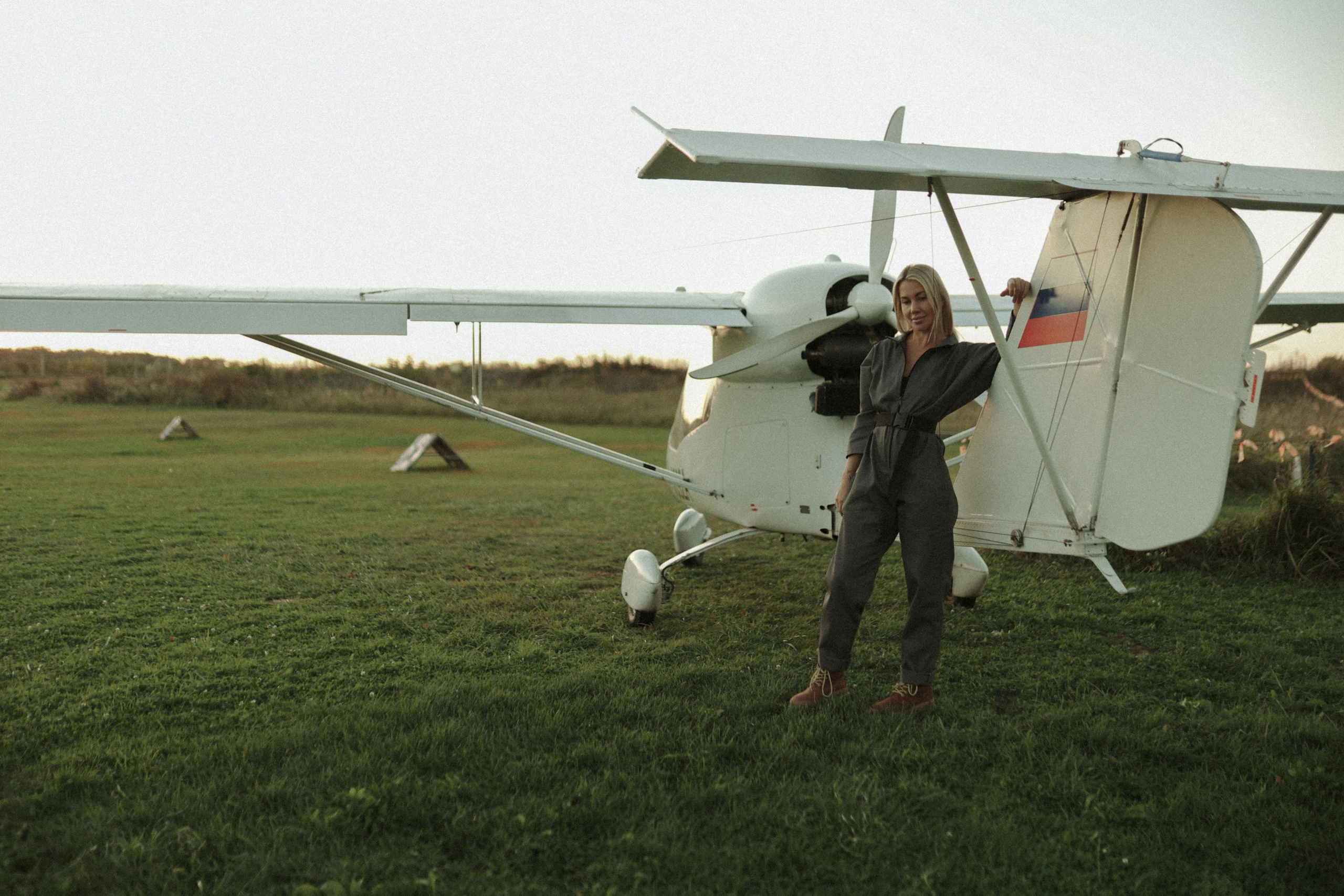 Самолет. Детский и семейный фотограф, съемка новорожденных Москва