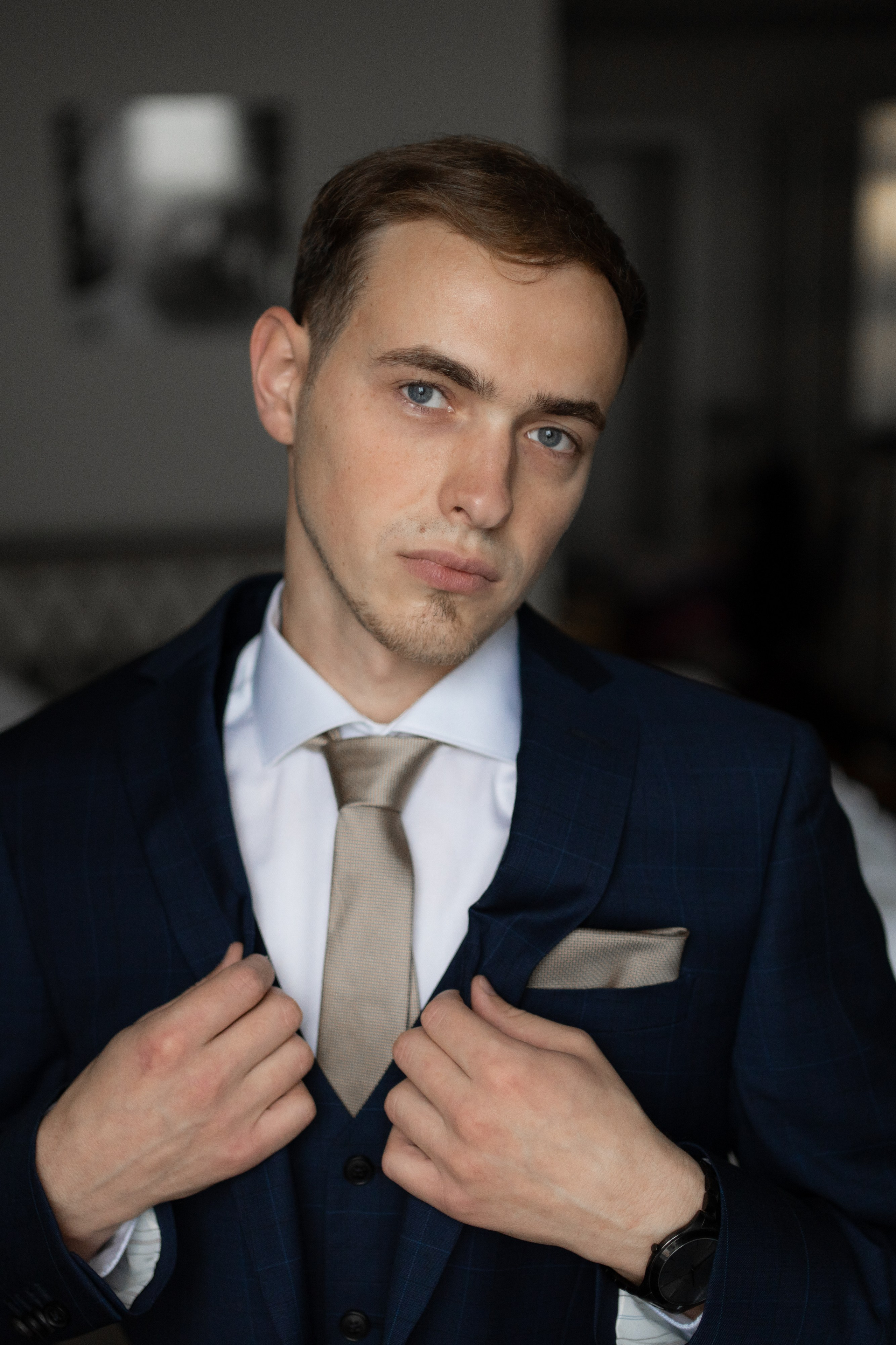 Сборы в отеле Индиго, съемка в Академии художеств, роспись во дворце бракосочетания№ 2 и банкет Нева Холл. Свадебный фотограф Александр Невский в Санкт-Петербурге