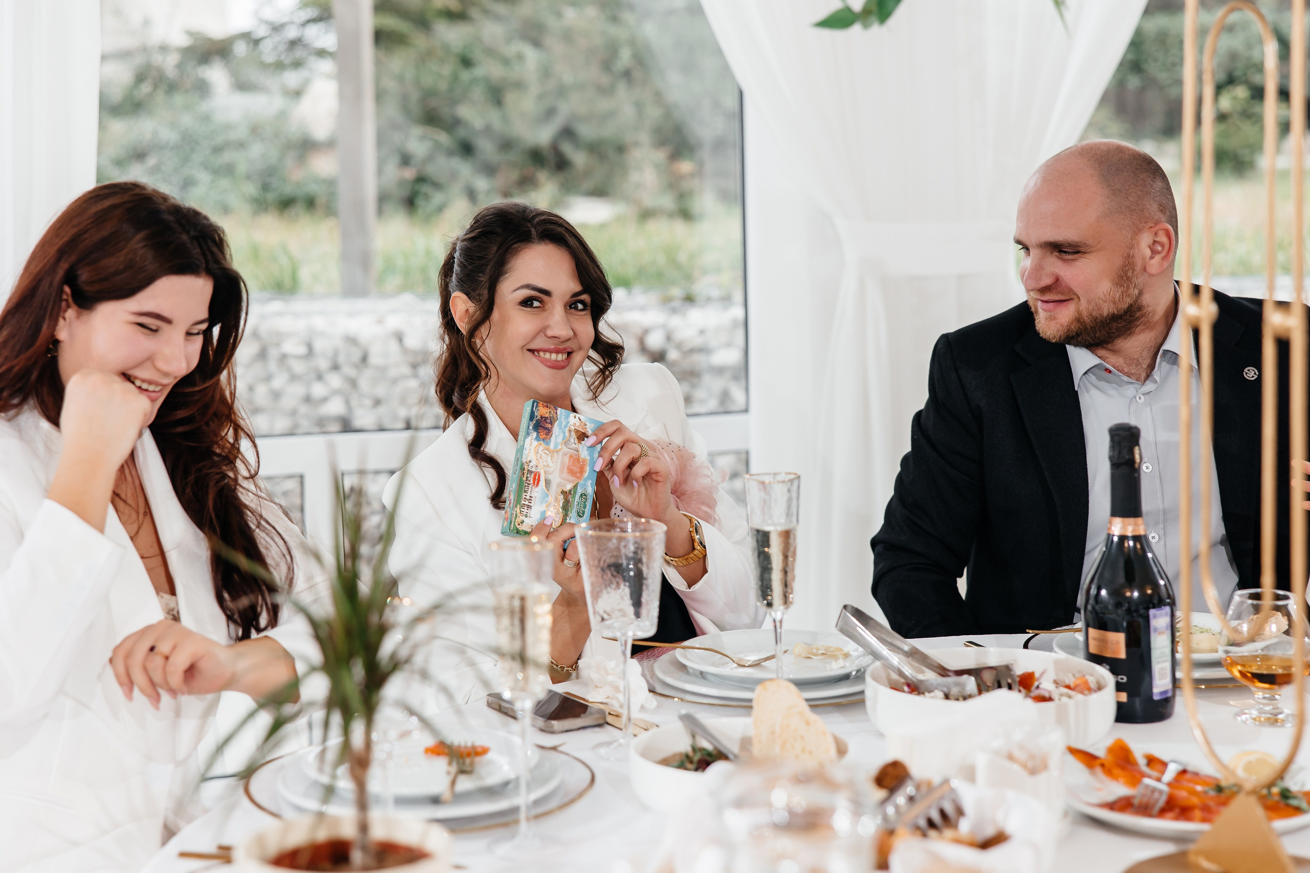 Анонс свадьбы для Ильи и Виктории. Теплый Крымский март. Свадебный фотограф в Крыму и Севастополе Ольга Баскакова