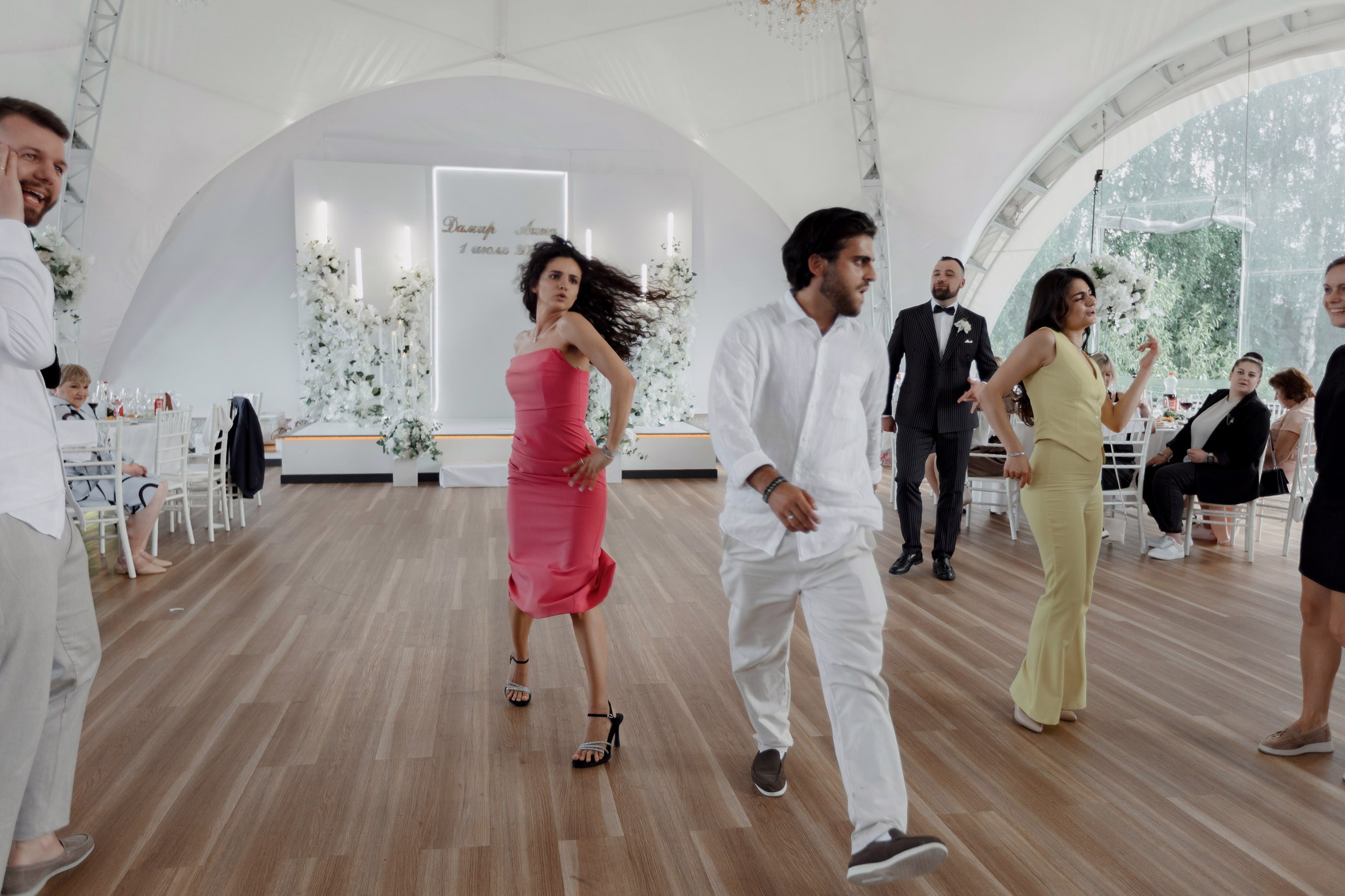 Дамир и Анна. Свадебный фотограф и видеограф Юрий и Эля Дубинины