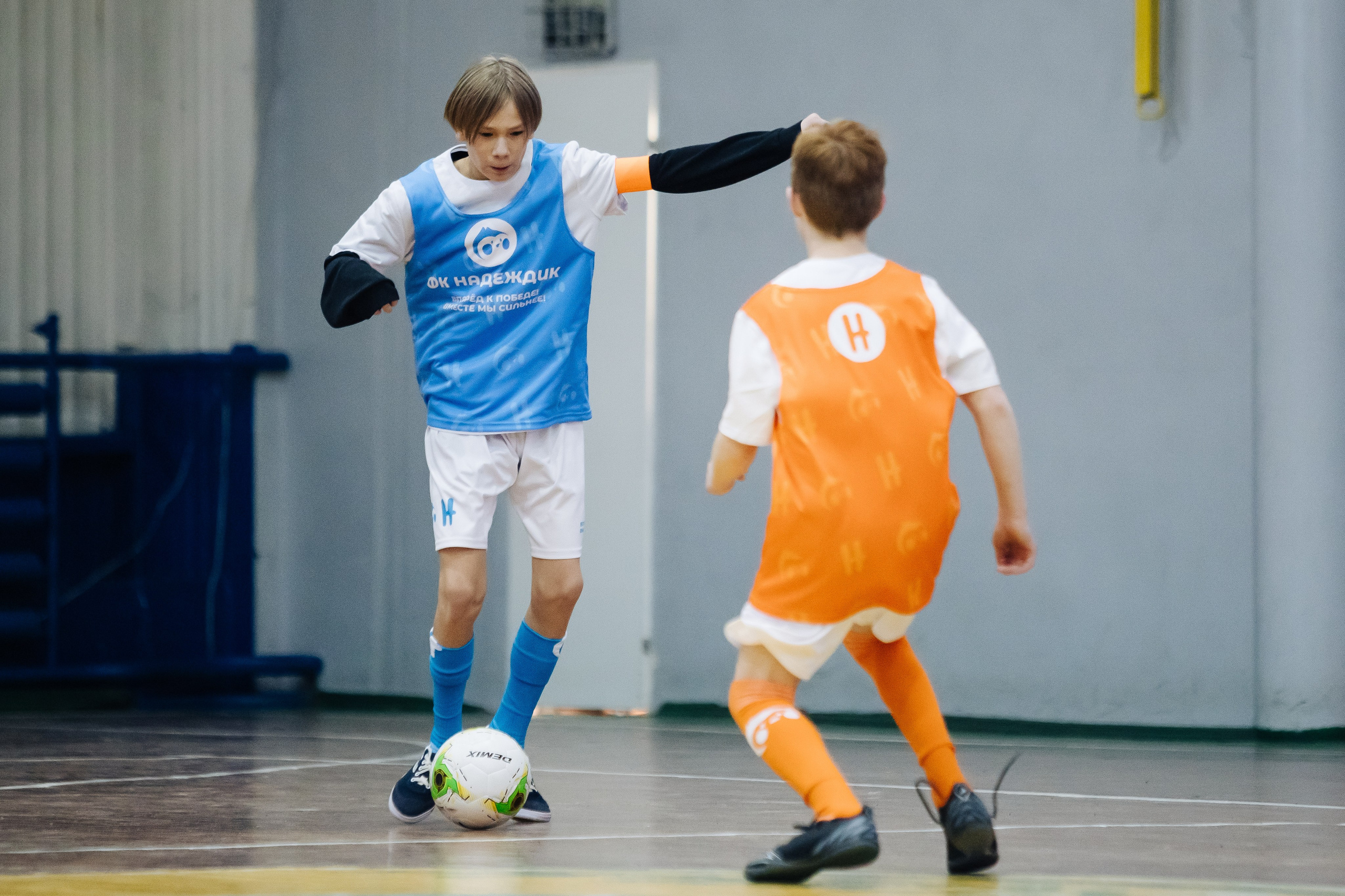 Турнир по футболу среди команд школ-интернатов Магнитогорска «Надеждик CUP» // 08.12.2024. Денис Прохоров Фотограф в г. Магнитогорск