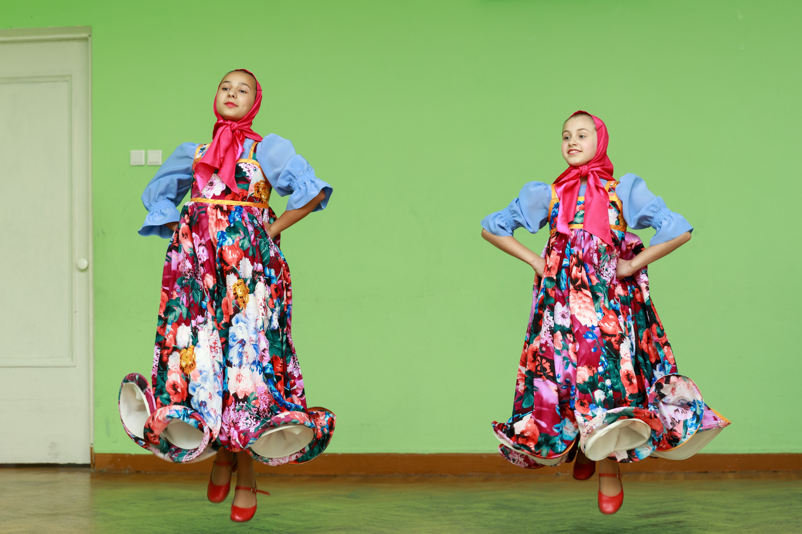 Интеллектуальный праздник «Язык — душа народа» в Никитинской библиотеке. Фотограф в Воронеже Галина Фурсова