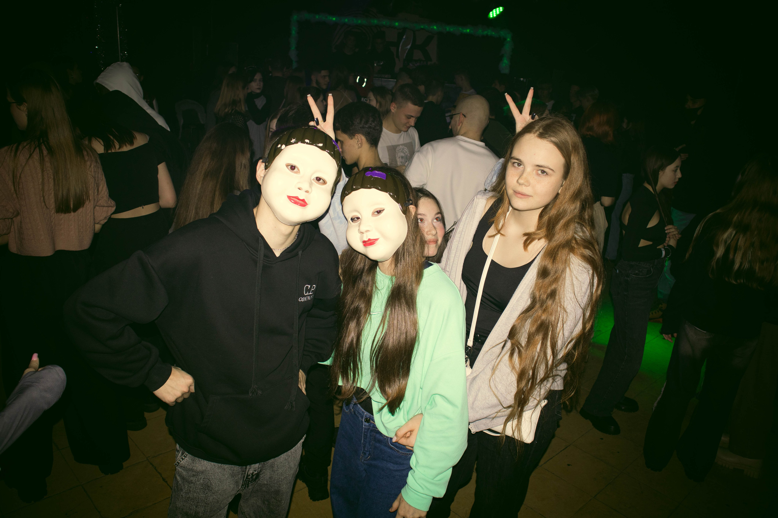 MOSHPIT. Фотограф и видеограф в Бугульме Аня Трутнева