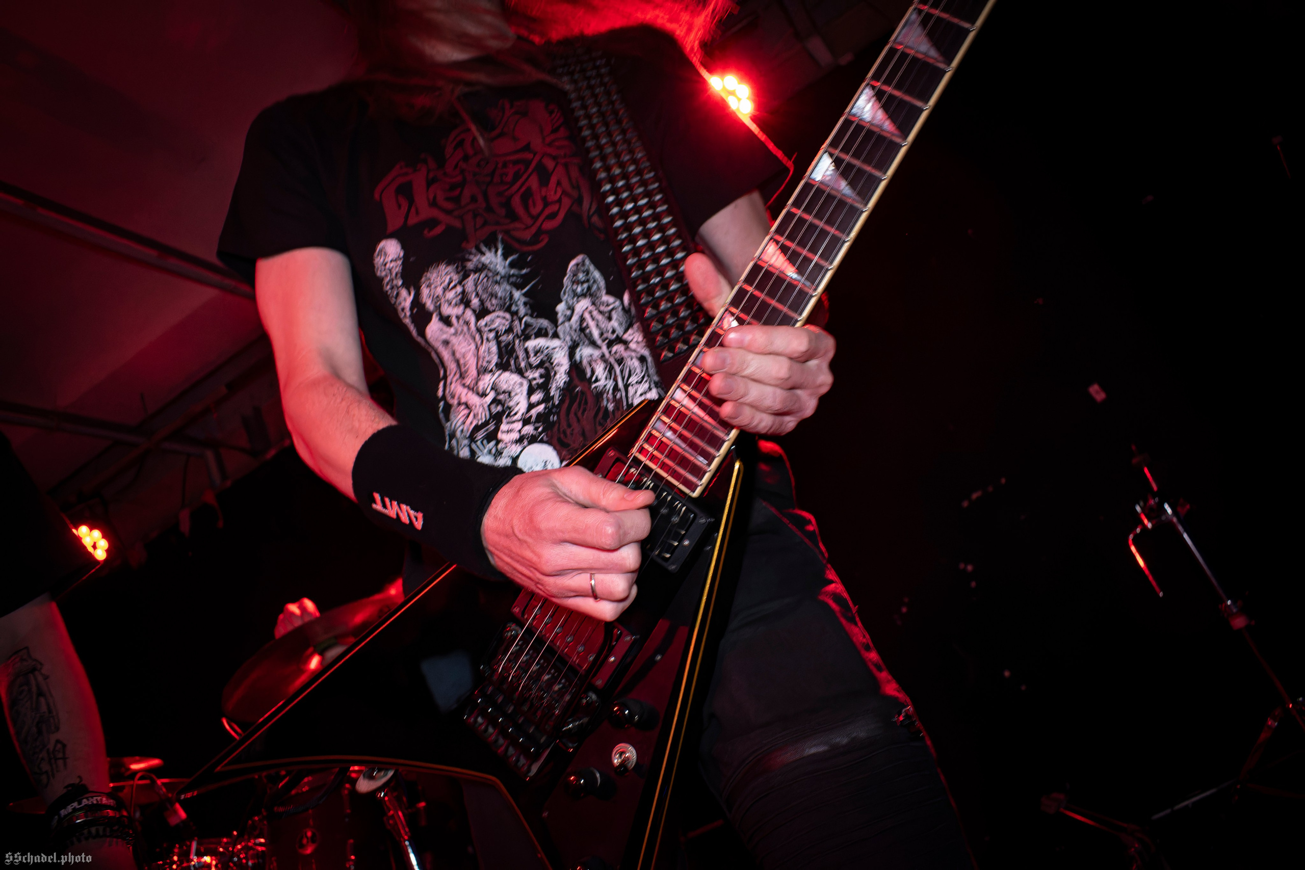 Mayday Massacre: Hardcore vs Death Metal // St. Vagina Dentata 02.05.2025. We will make everything metal!