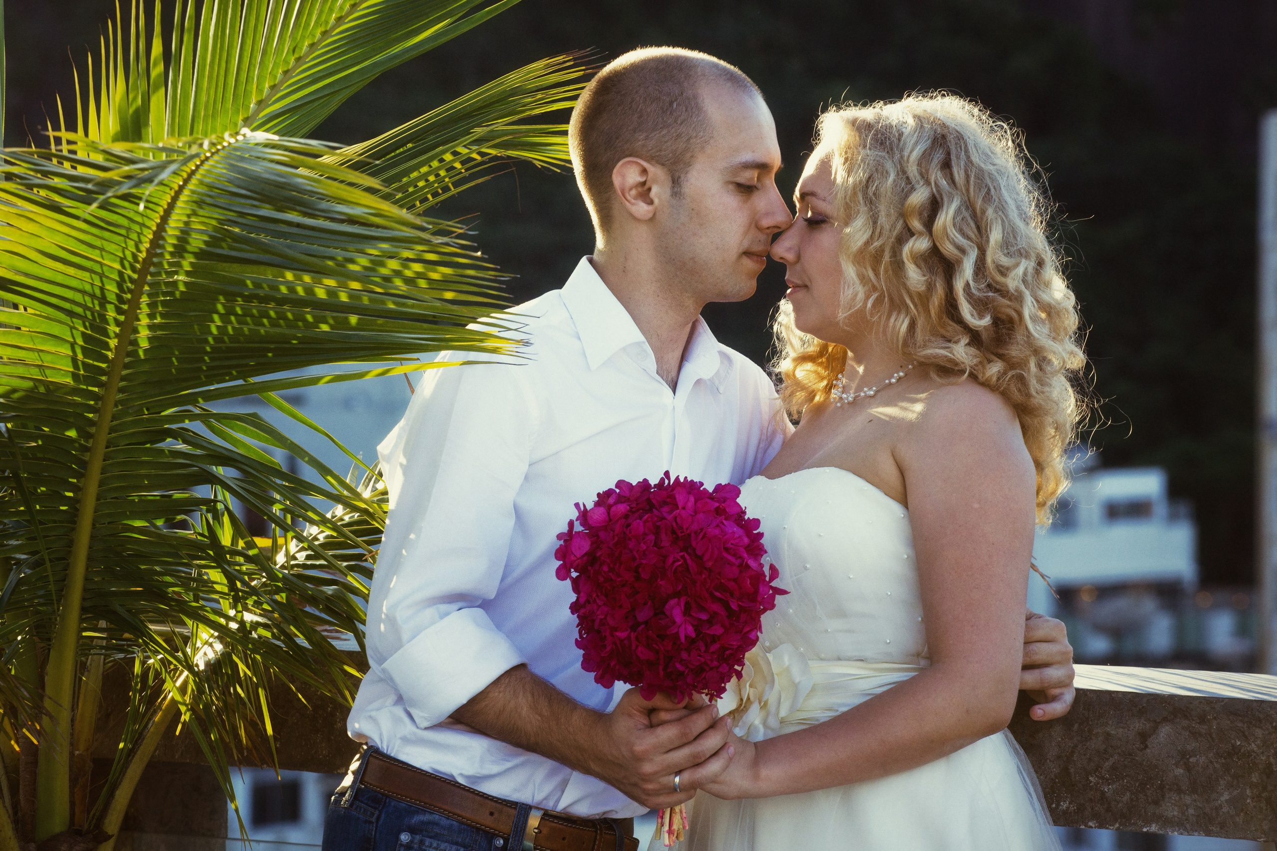 Любить в Бразилии. Свадебный фотограф в Смоленске Анна Казакова. Свадебные фотосессии, лавстори (Love Story) и выездные съемки по всей России