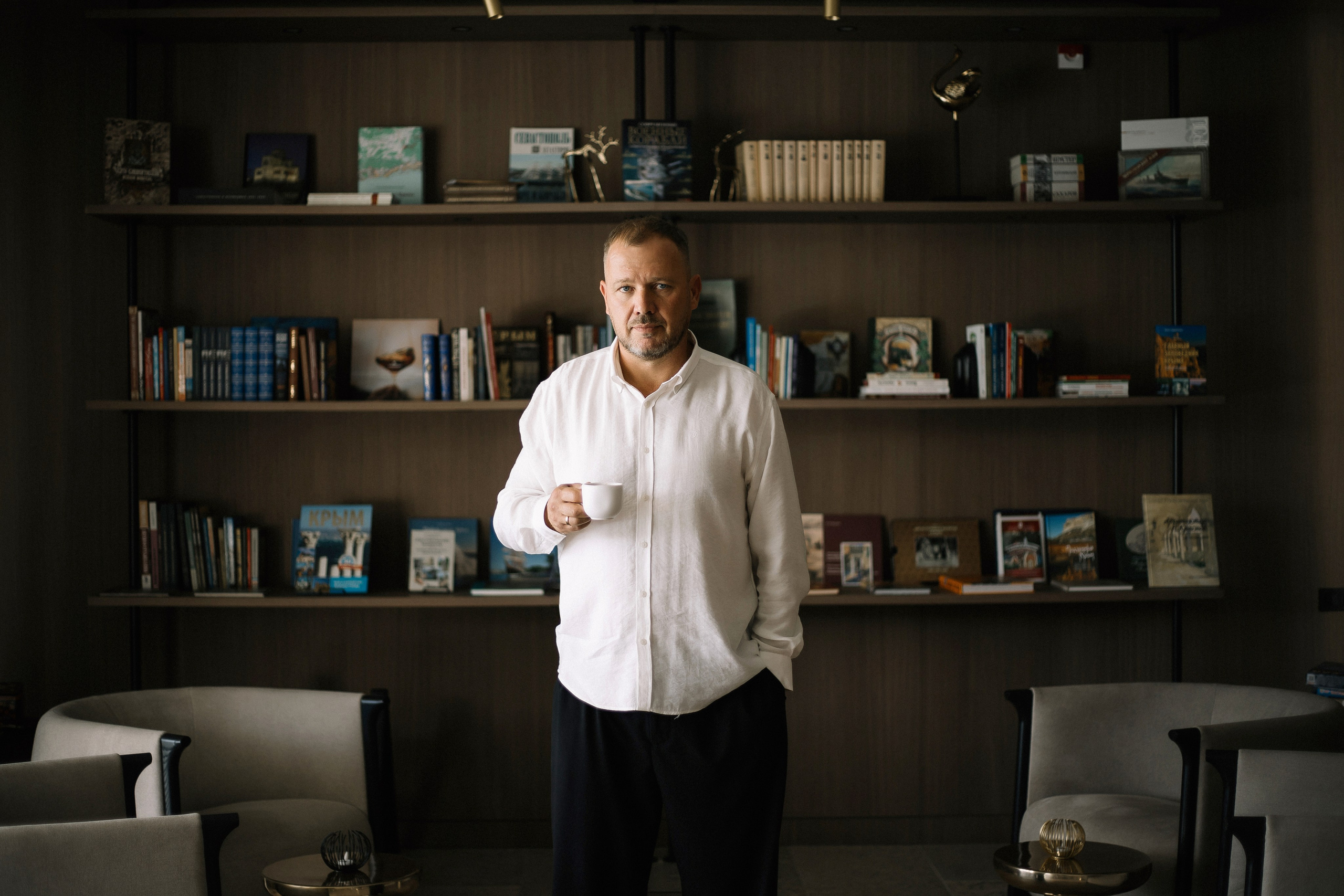 Александр и Гузель. Свадьба для двоих. Винодельня AYA. Фотограф Анна Лейман. Севастополь