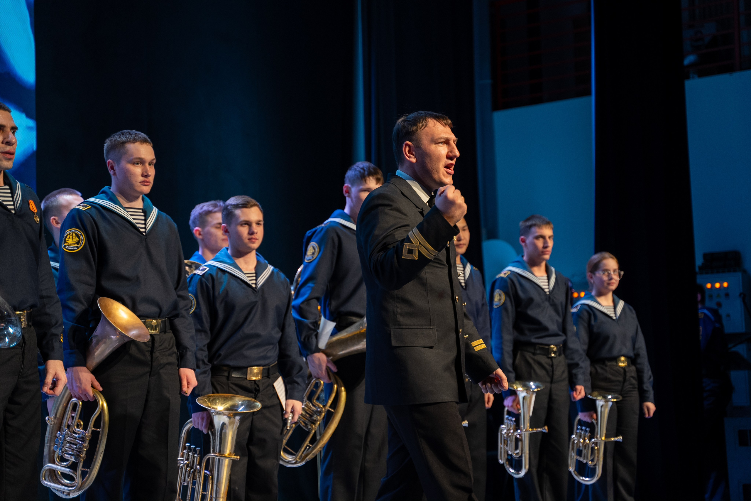 Официальный. Главная