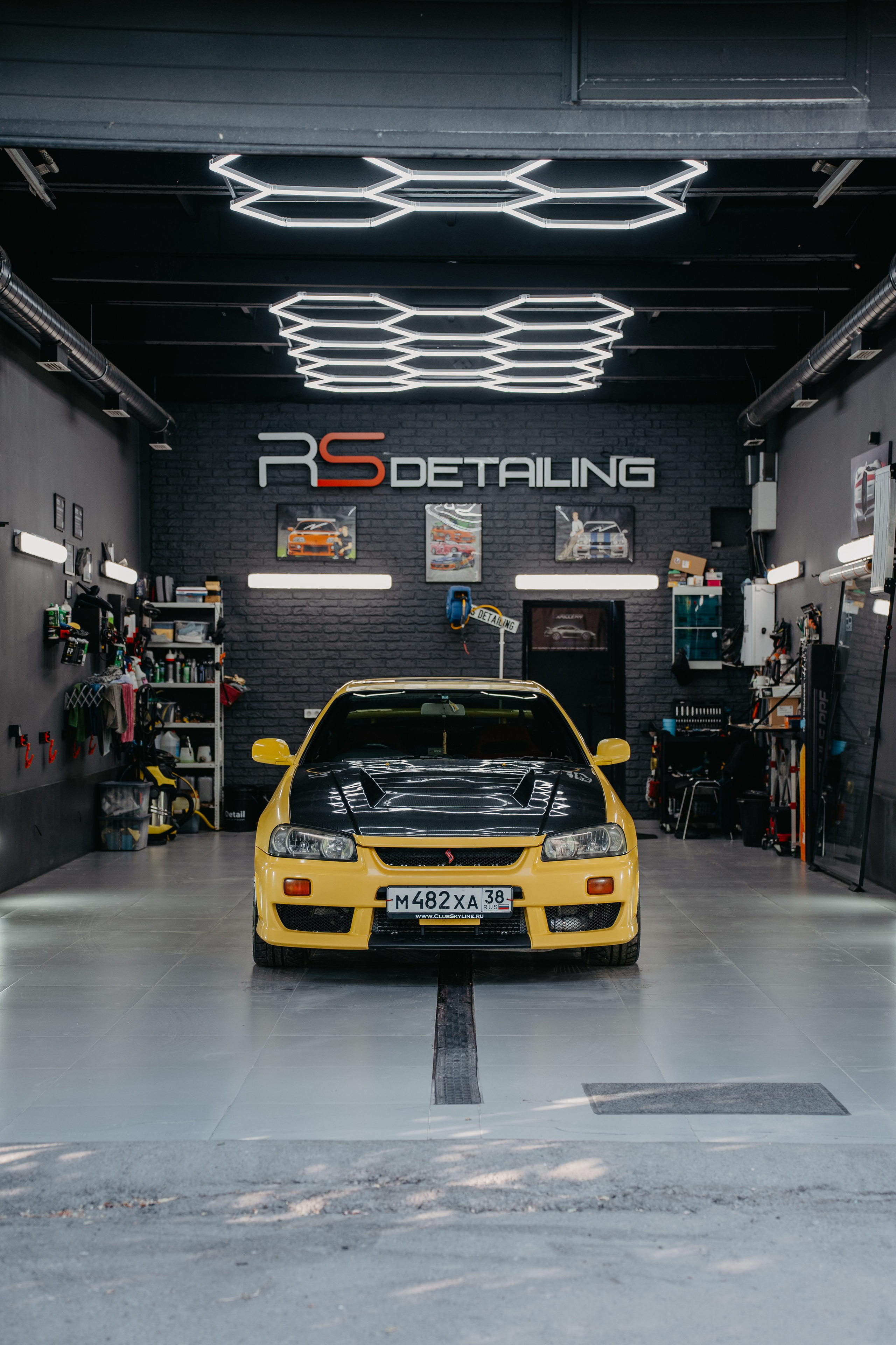 Nissan Skyline. Фотограф, видеограф и пилот дрона на Байкале