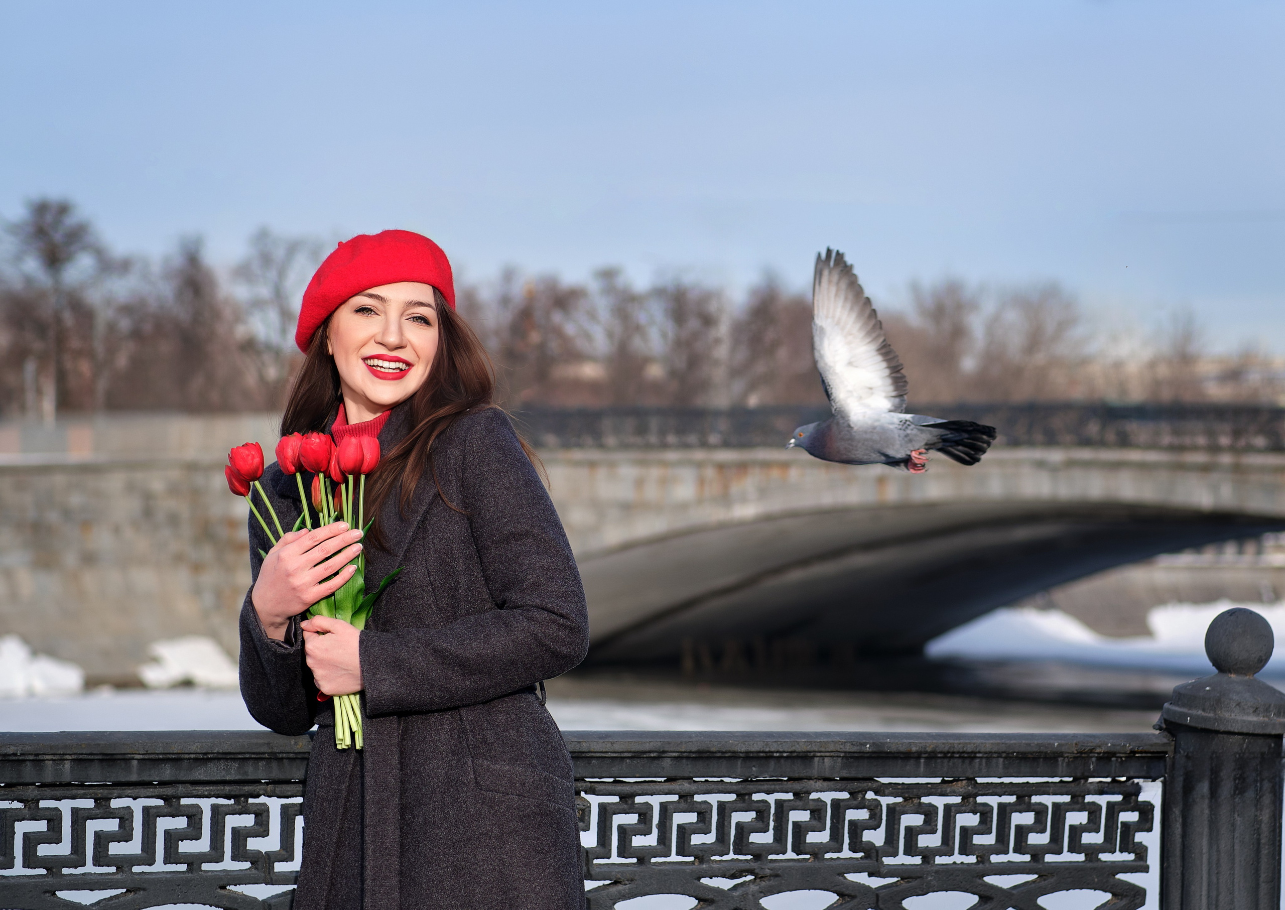 Виктория, яркие краски в белом феврале