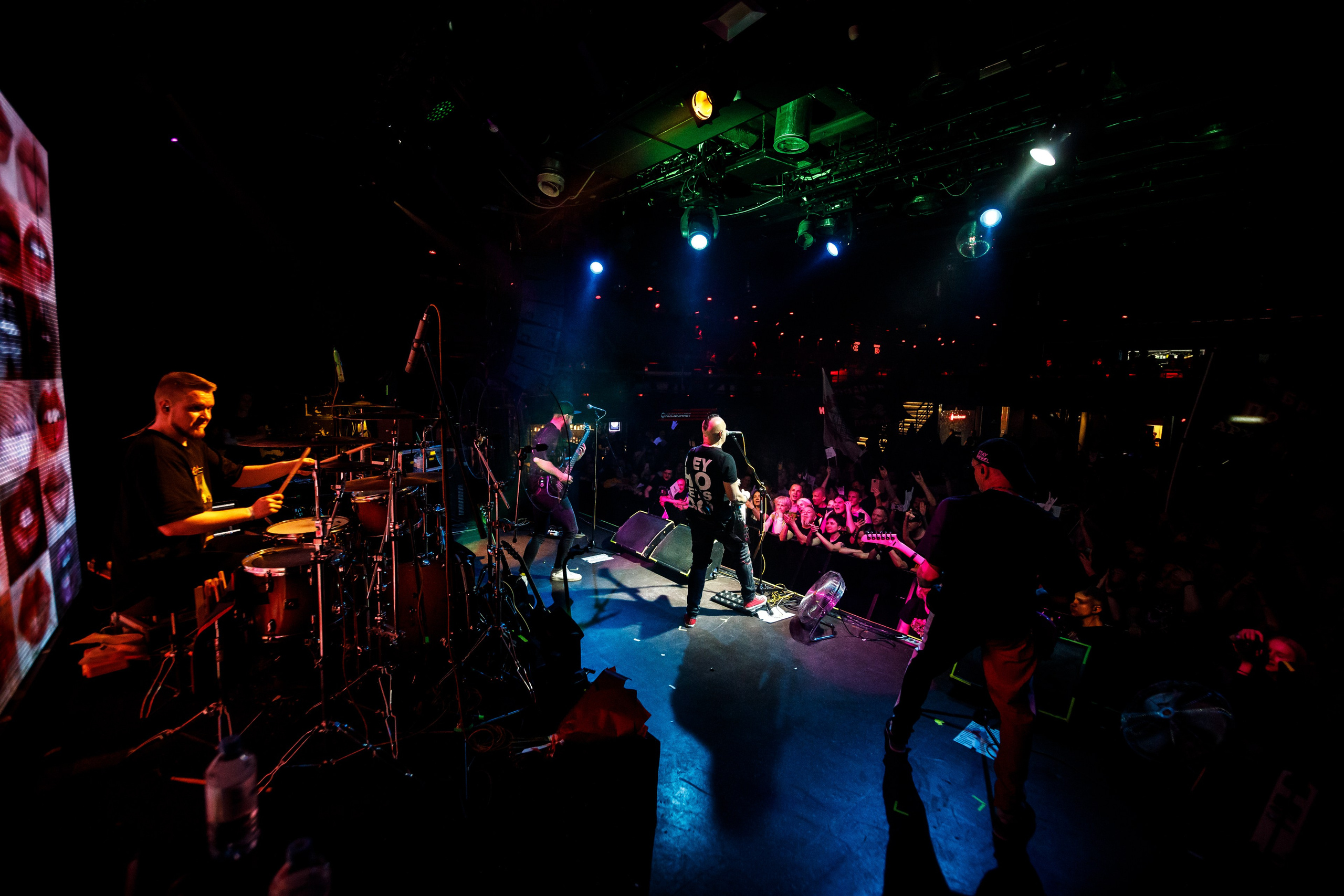 БРИГАДНЫЙ ПОДРЯД. Фотограф Елена Богачева (lenalena_na_na_na)