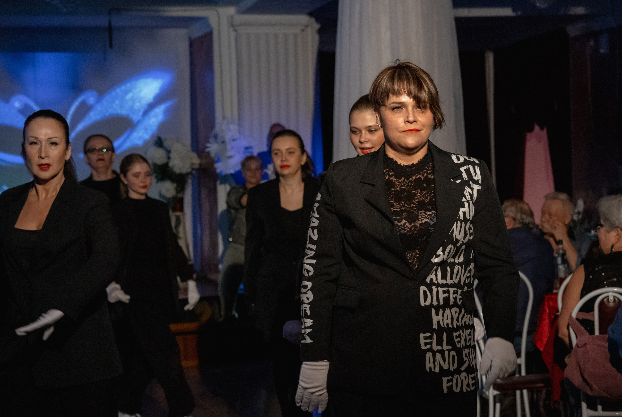 «Свеча» приглашает в театральную гостиную. Свадебный и семейный фотограф в г. Волхов Алексей Кочерыжкин