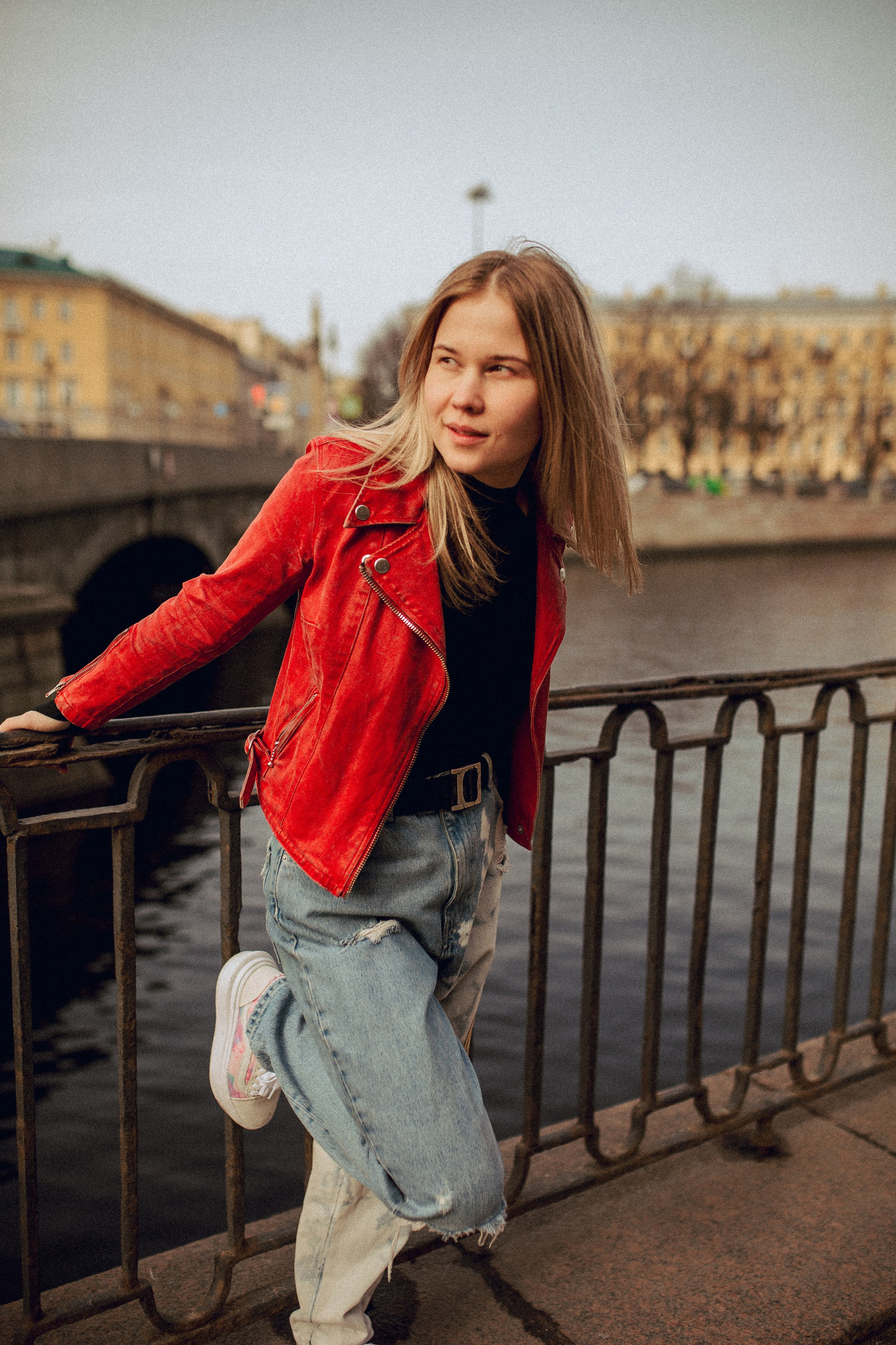 Вика тёплый Апрель. Семейный и Свадебный фотограф в Санкт-Петербурге Плохая Екатерина