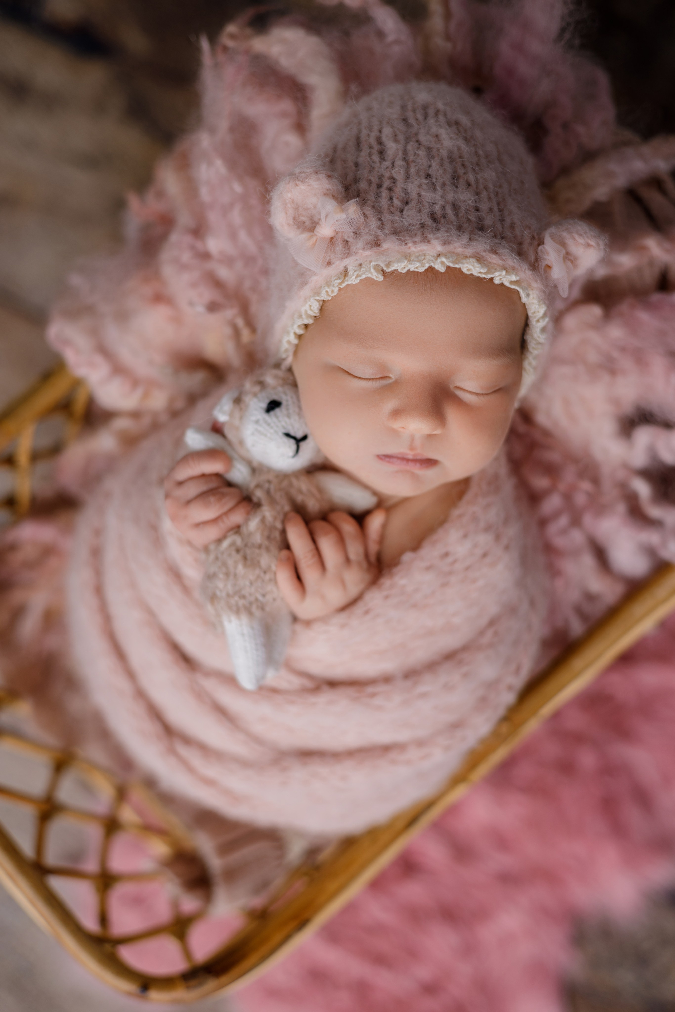 Ангелина. Евгения Горбунова фотограф новорожденных в Новом Уренгое