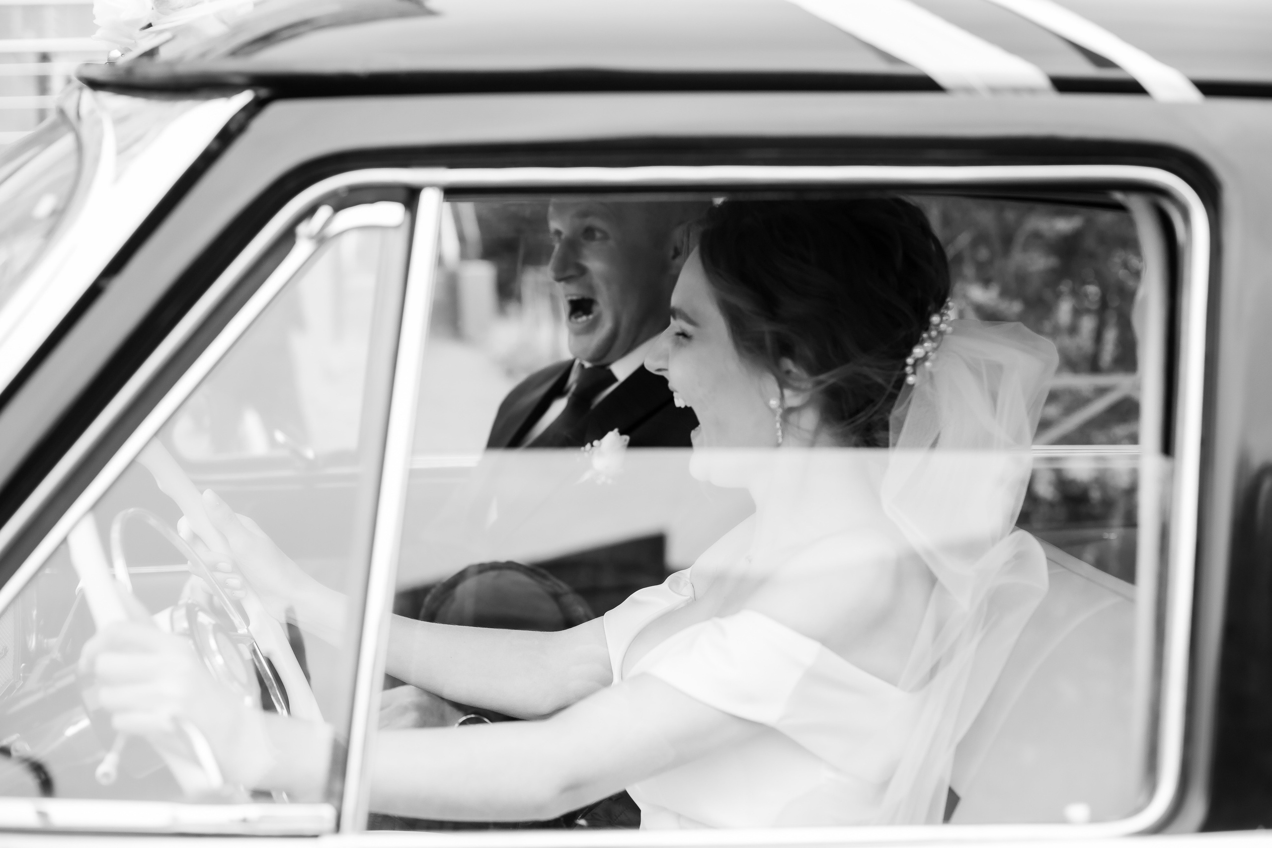 Пасмурно, гости, лимузин. Креативный и женский Фотограф Омске Наталья Лебедева