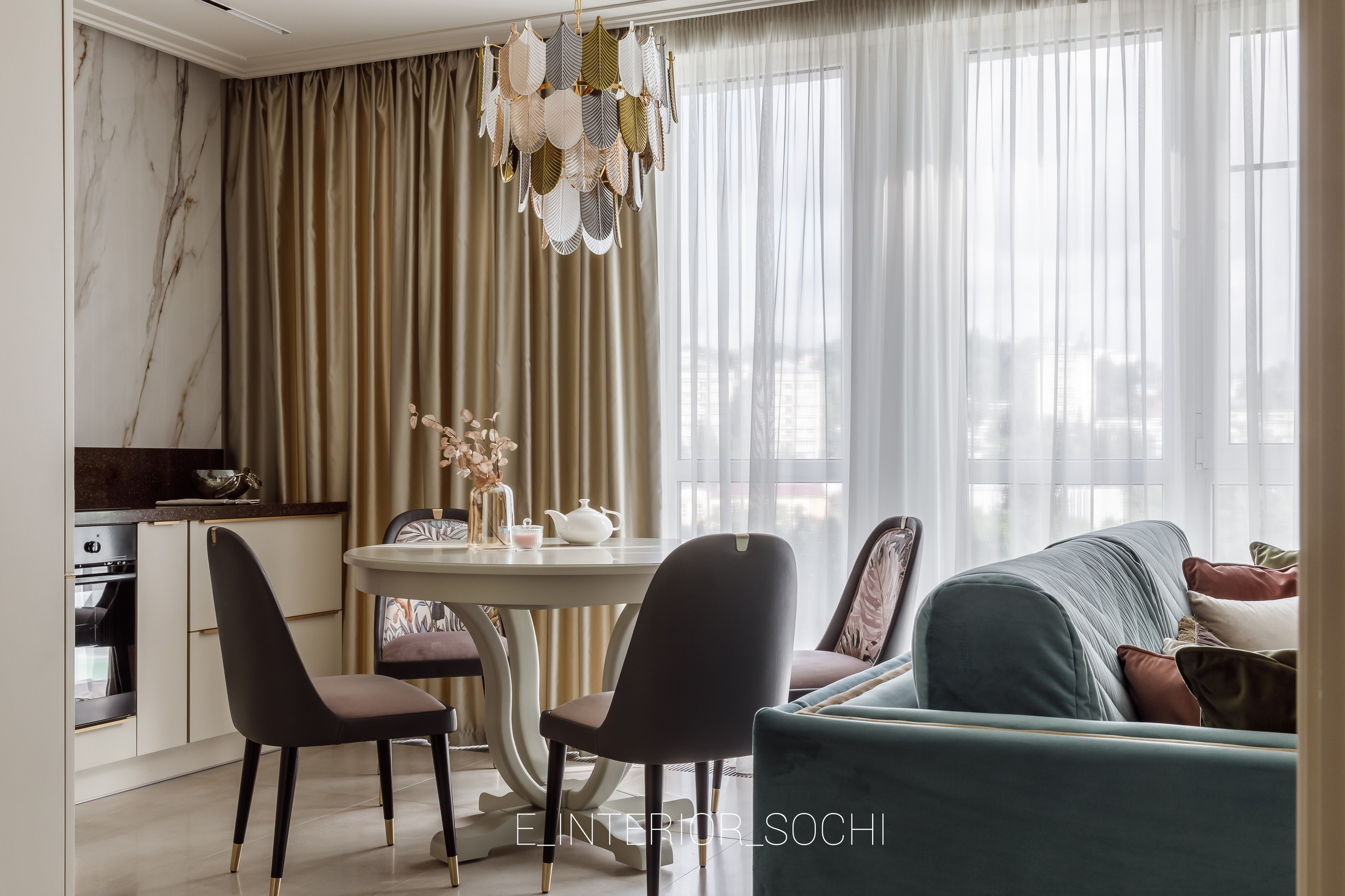 TROPICAL BREEZE. Дизайн интерьера Евгения Тисленко