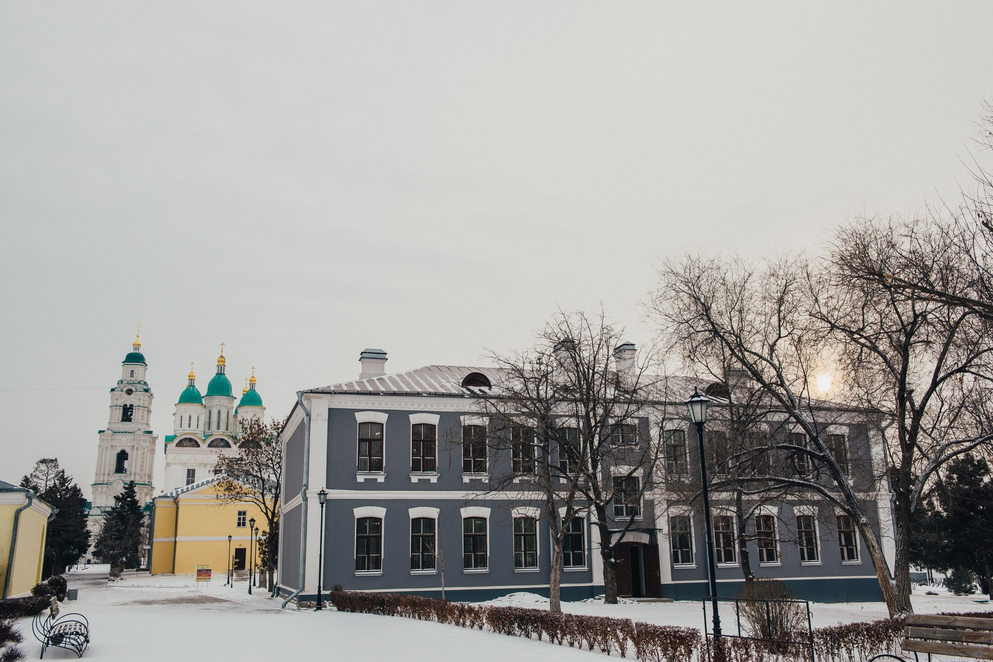 Кремль в снегу. Утро. Фотограф Анатолий Деникин
