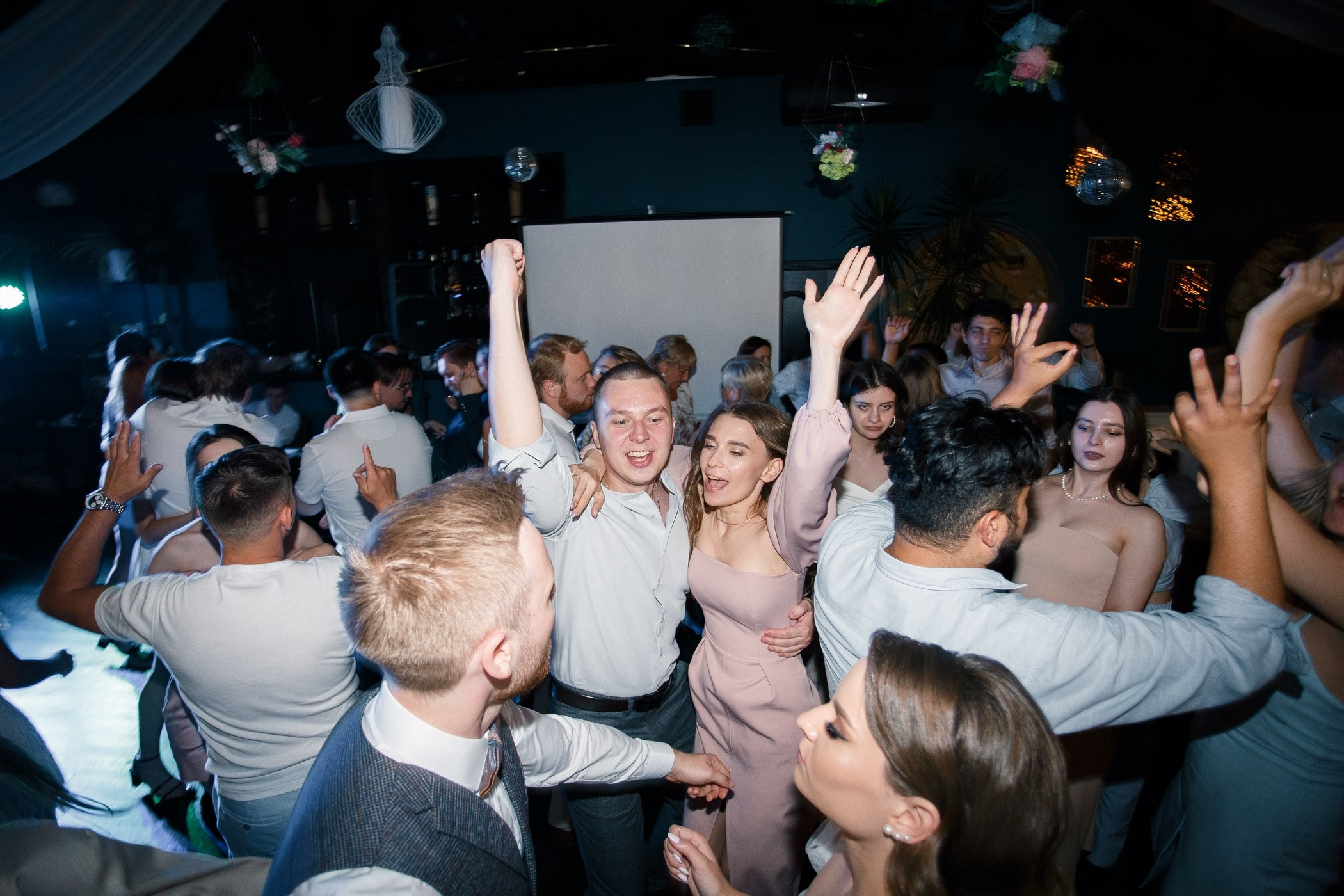 Дмитрий и Ксения. Свадебный фотограф в Ижевске Владимир Мещеряков