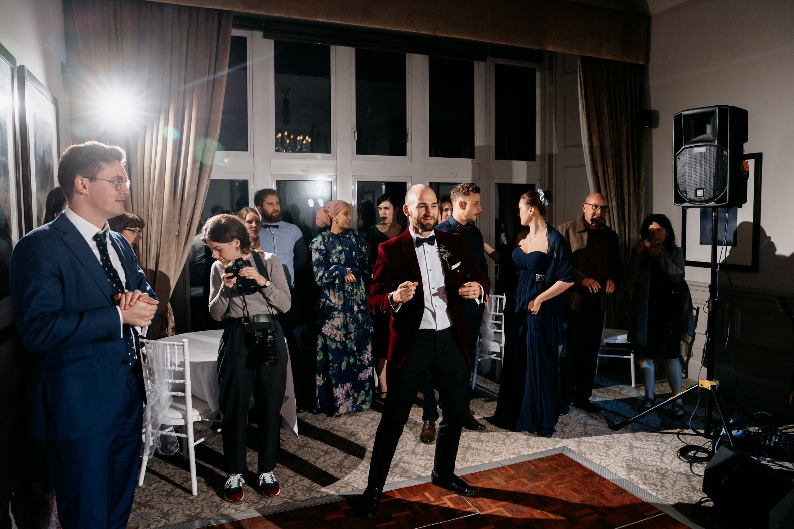 Hartsfield Manor Wedding. Moments Catchers — Wedding Photography & Video Duo in London