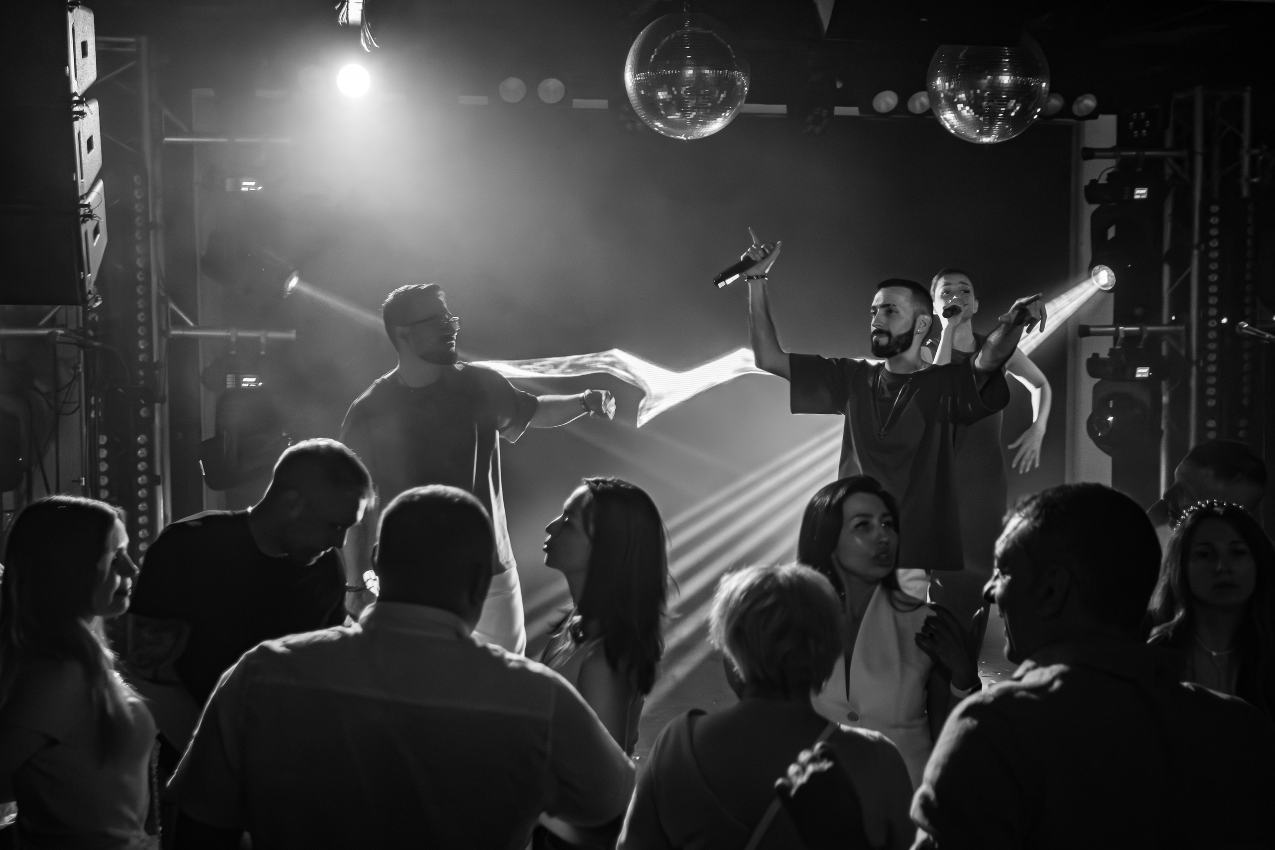 «Karena Makarena"_Чайка на пляже_ Ялта_6.06.2025 г. Аминов Руслан | Фотограф