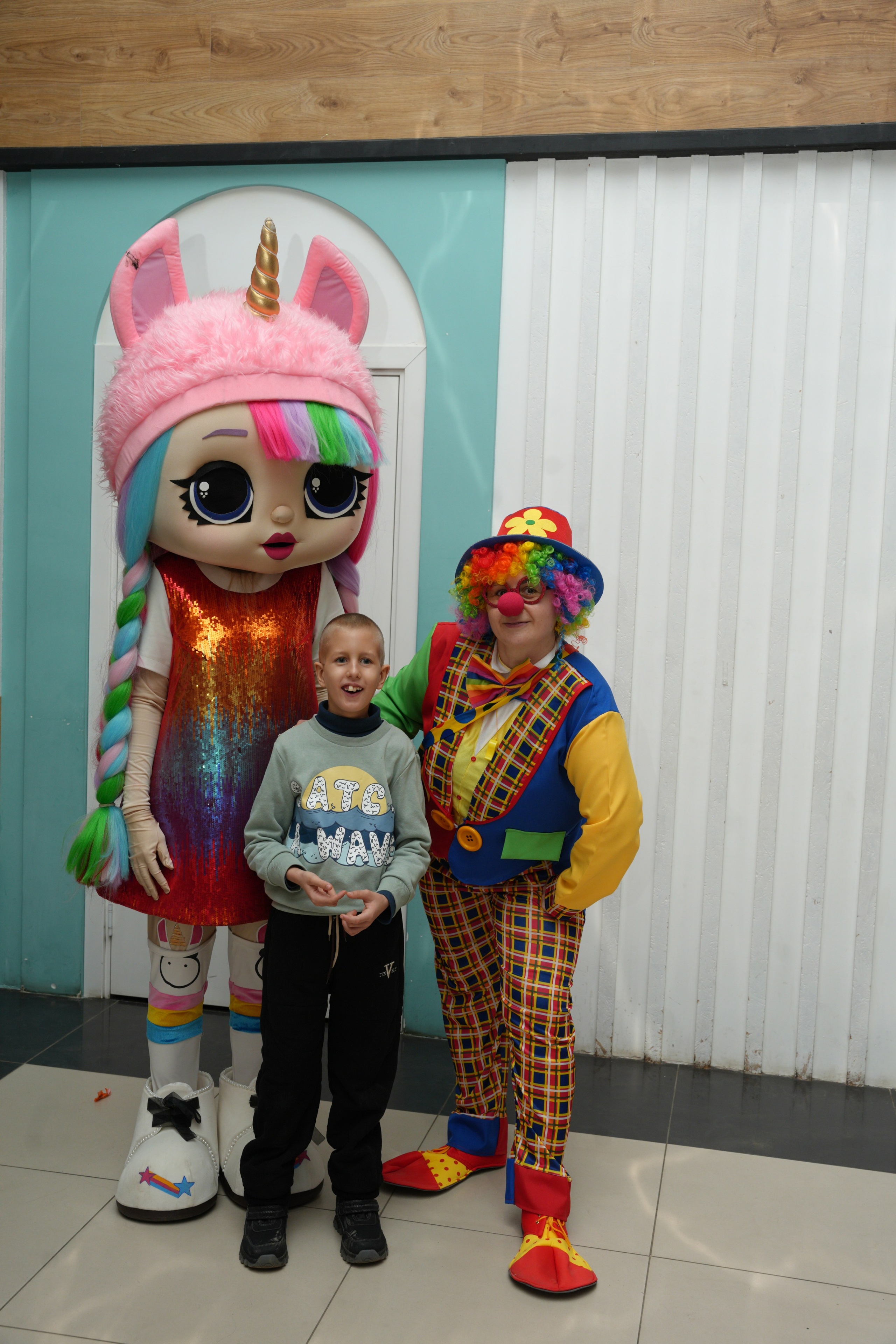 Социально —благотворительная акция «Ты в этом мире не один», посвященная Международному дню инвалидов. ВЫПУСКНЫЕ АЛЬБОМЫ, Школьный фотограф, семейный и свадебный в Саратове и области Ольга Плаксина