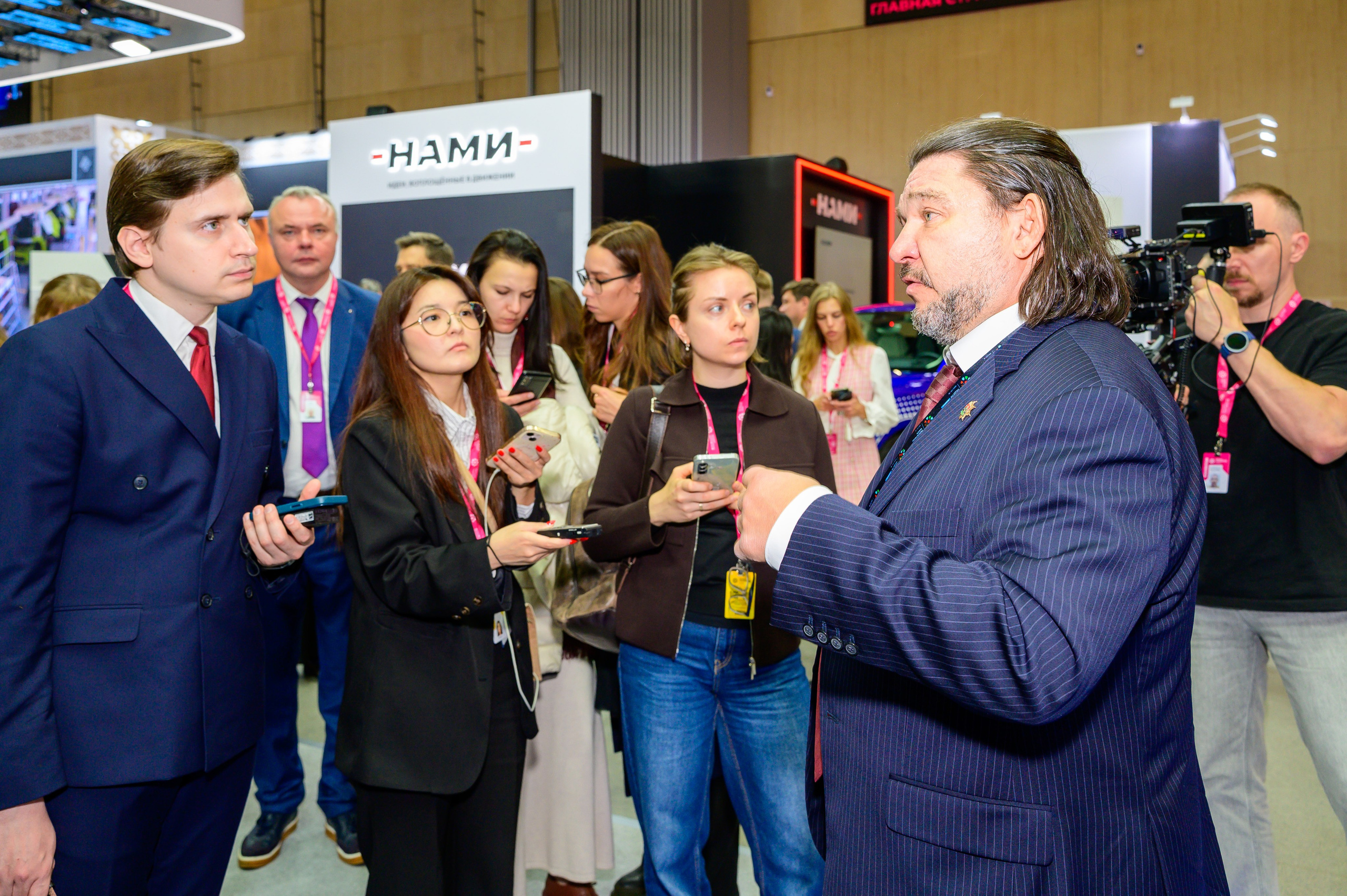 BigindustrialweekBelarus. Фотоуслуги, услуги фотографа, фотографирование важных событий