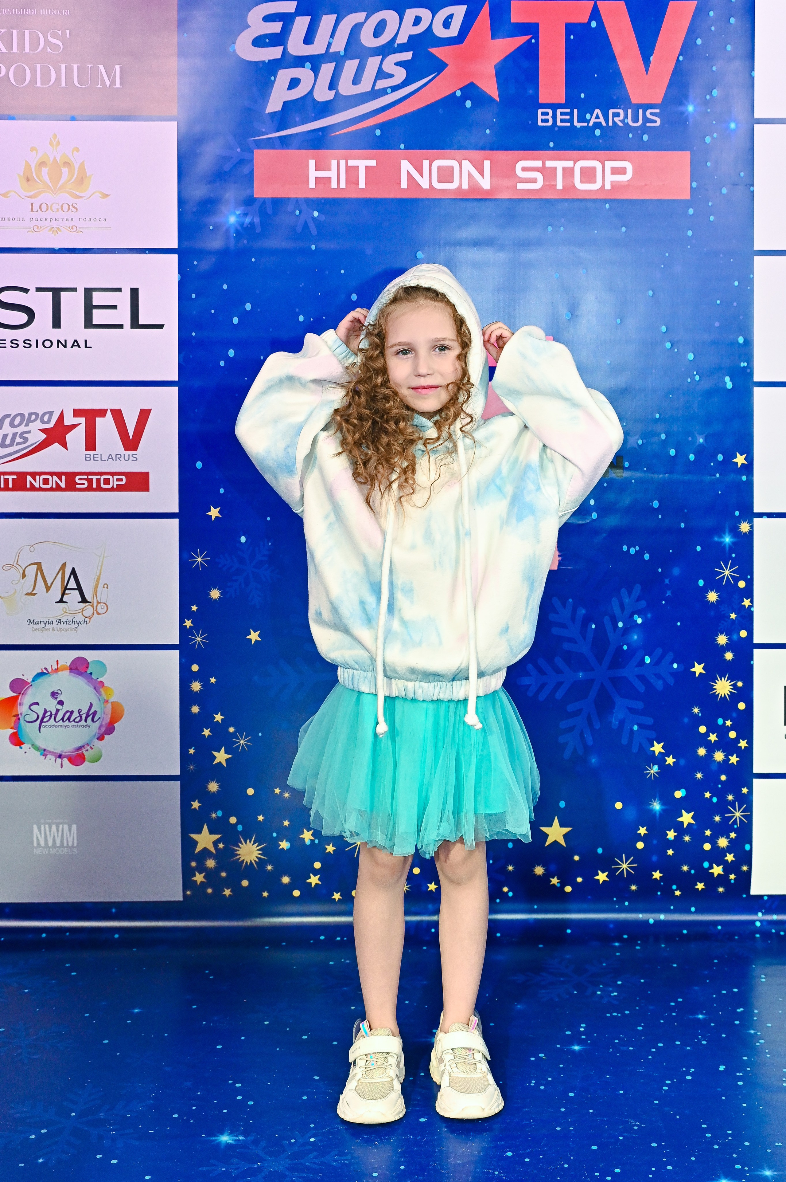 Большая новогодняя тусовка. Фотоуслуги, услуги фотографа, фотографирование важных событий