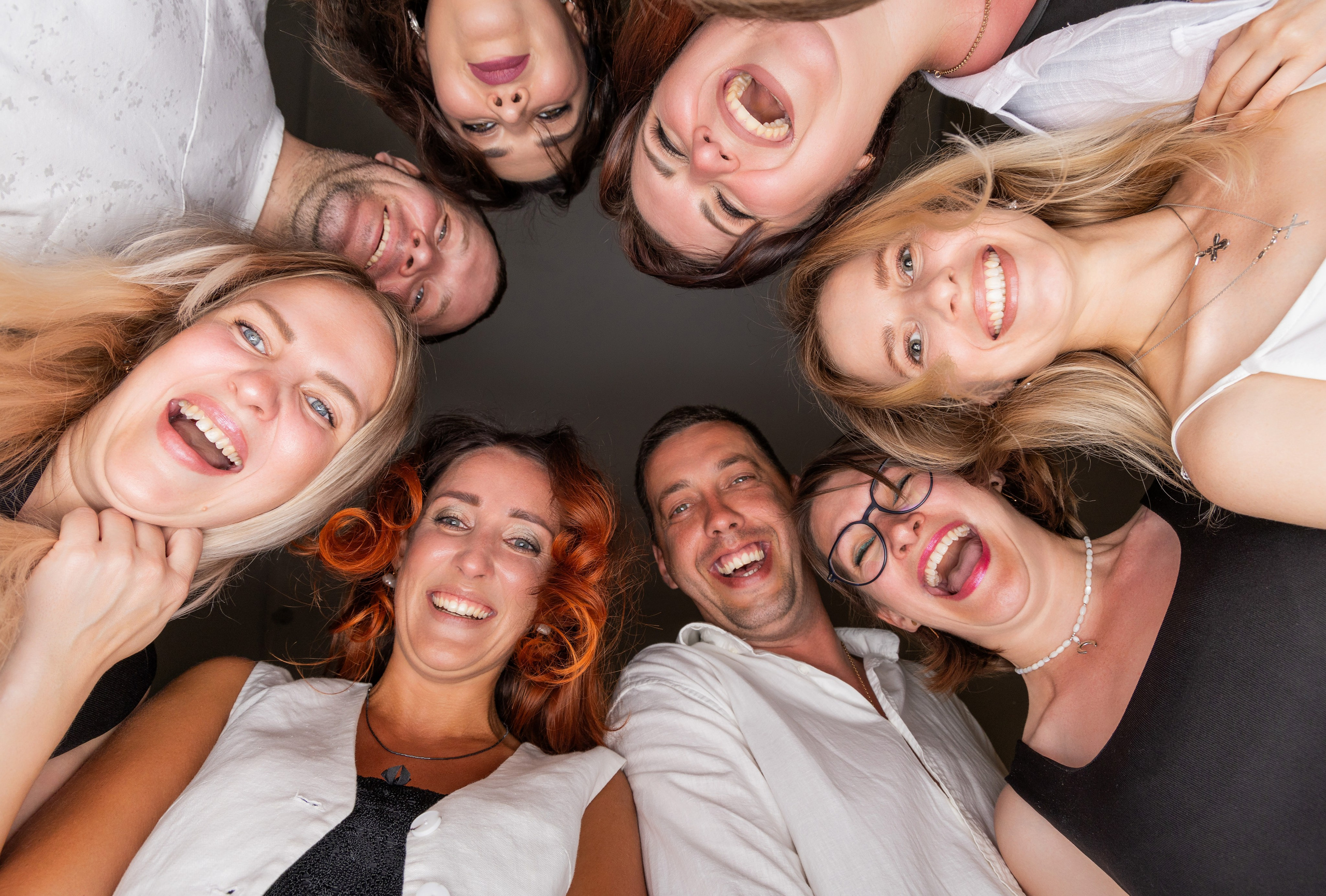 Истории. Фотограф Петров Александр Свадьбы, Съемка в студии, Выпускные альбомы г. Балашов