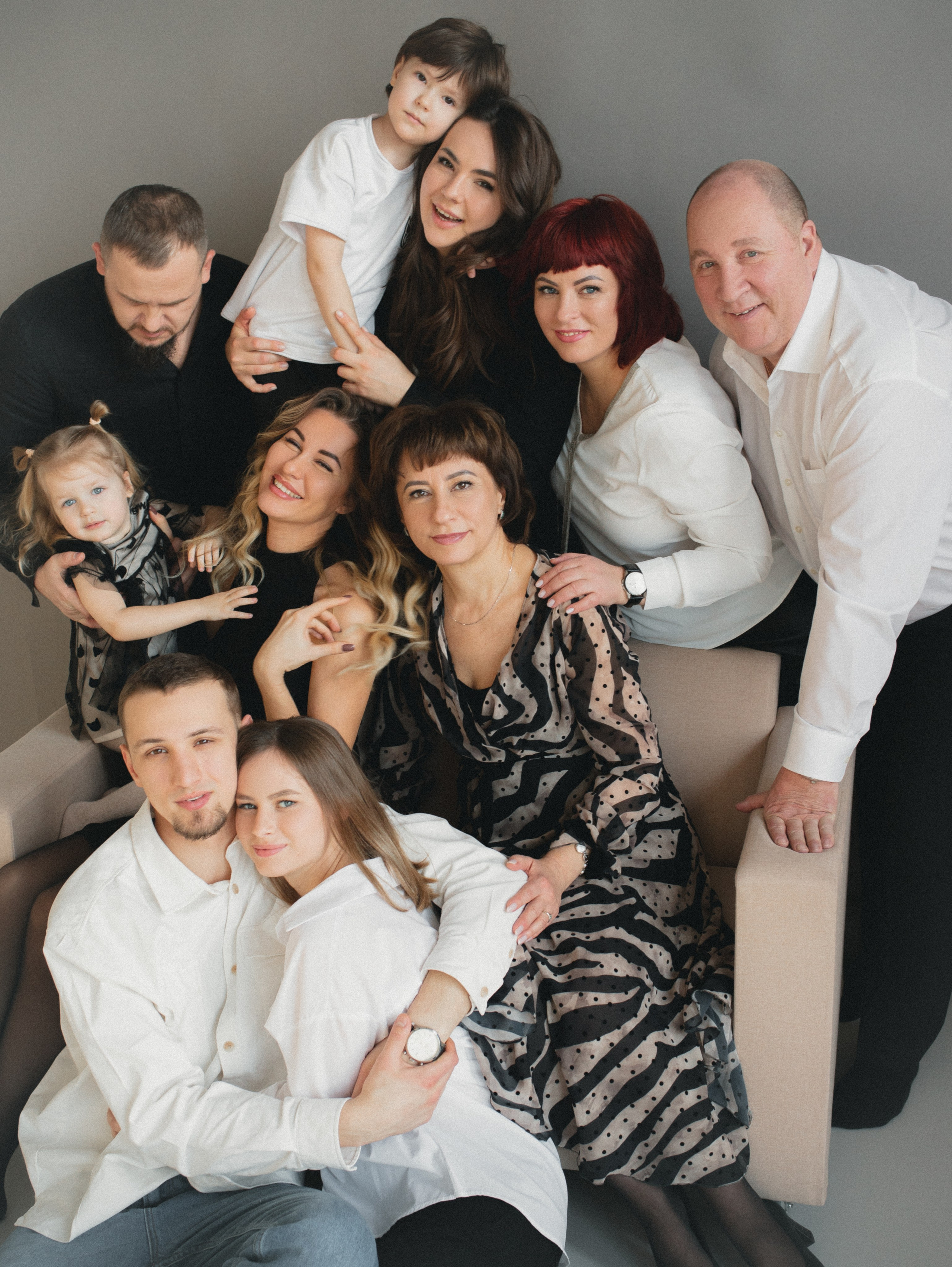 Семья Лизы. Фотограф в Москве и Сургуте Алла Лесовая. Снимаю каталог для брендов и индивидуальные портреты для людей