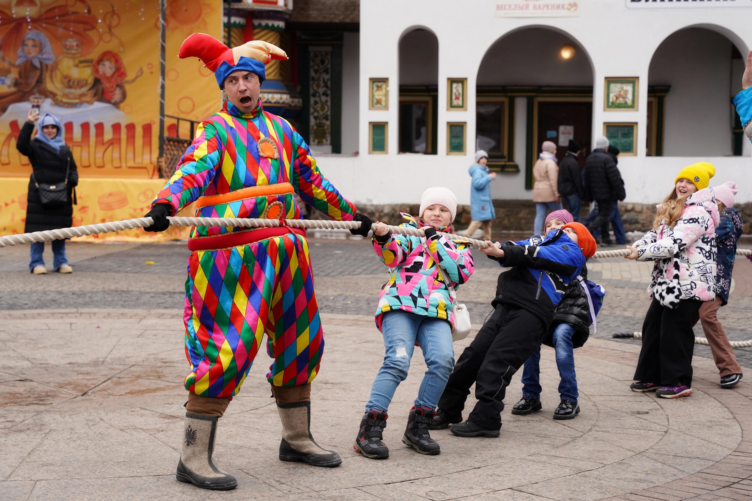 Праздник в Измайловском парке. Репортажный и портретный фотограф в Москве Анастасия Нетунаева