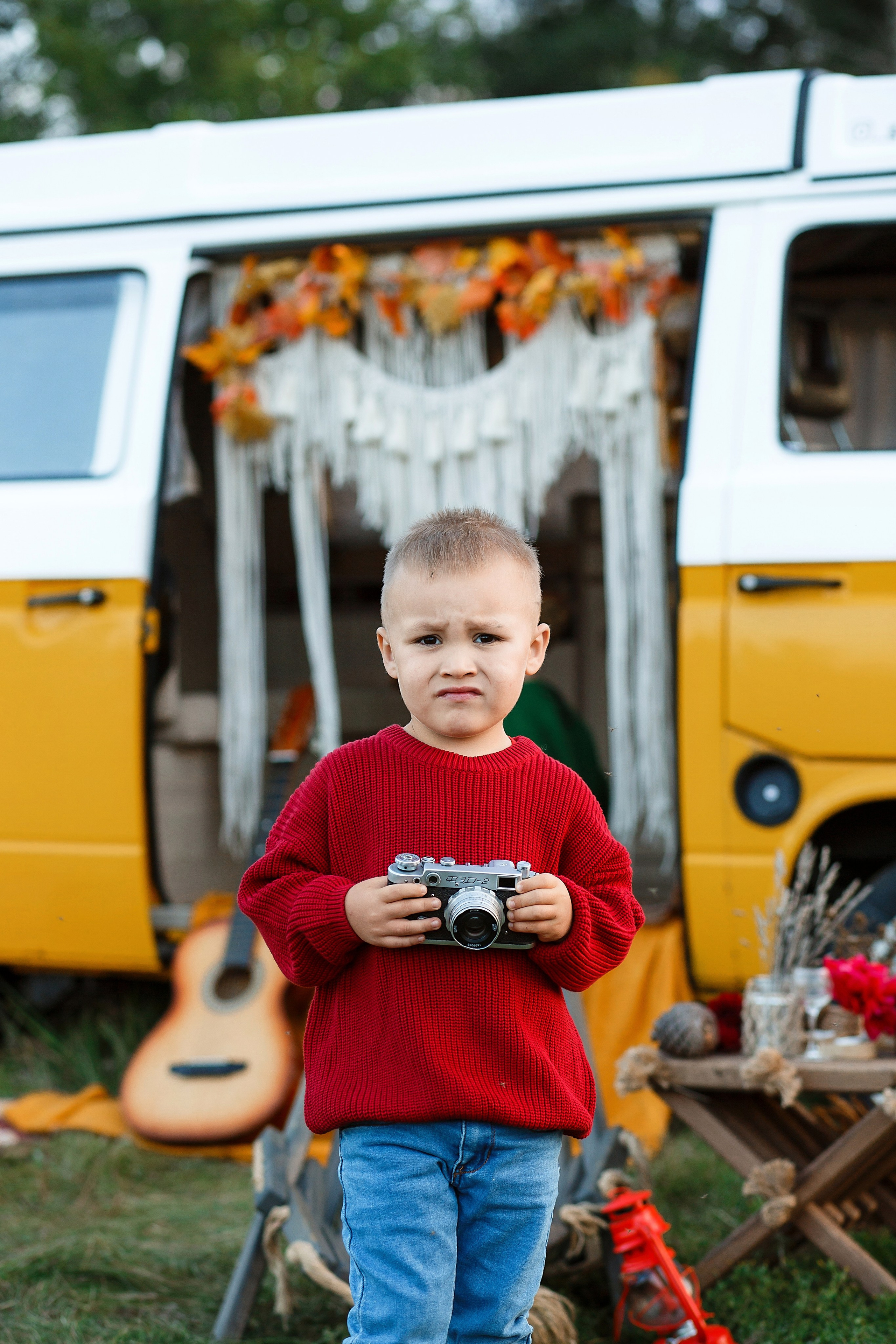 Желтый фургон. Семейный и детский фотограф в Стерлитамаке Разина Рахмангулова