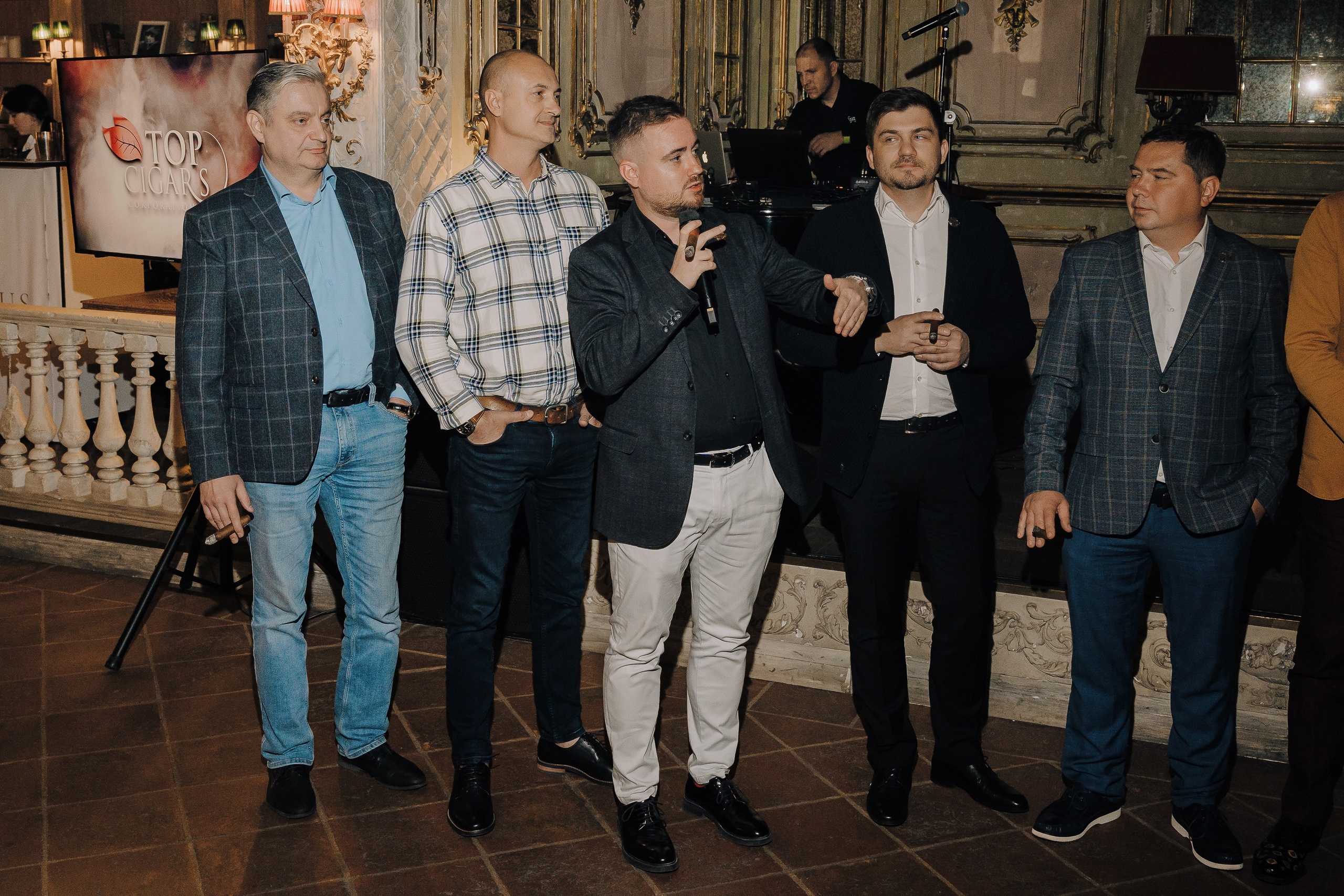 7 ЛЕТ AROMA DE CUBA. Репортажный фотограф Зуев Роман г. Челябинск