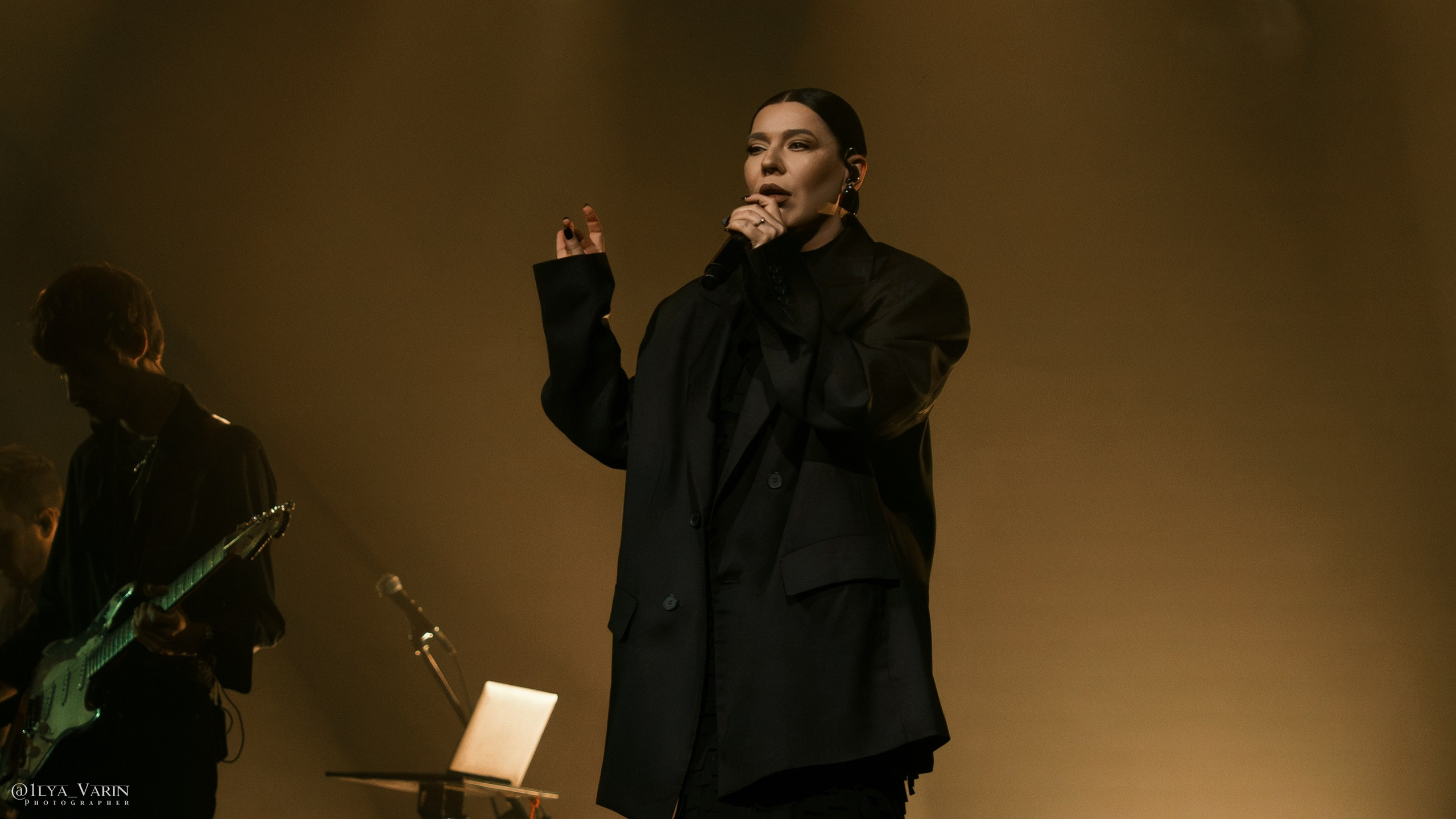 Концерт Ёлки. Илья Варин — Фотограф Москва, Тверь