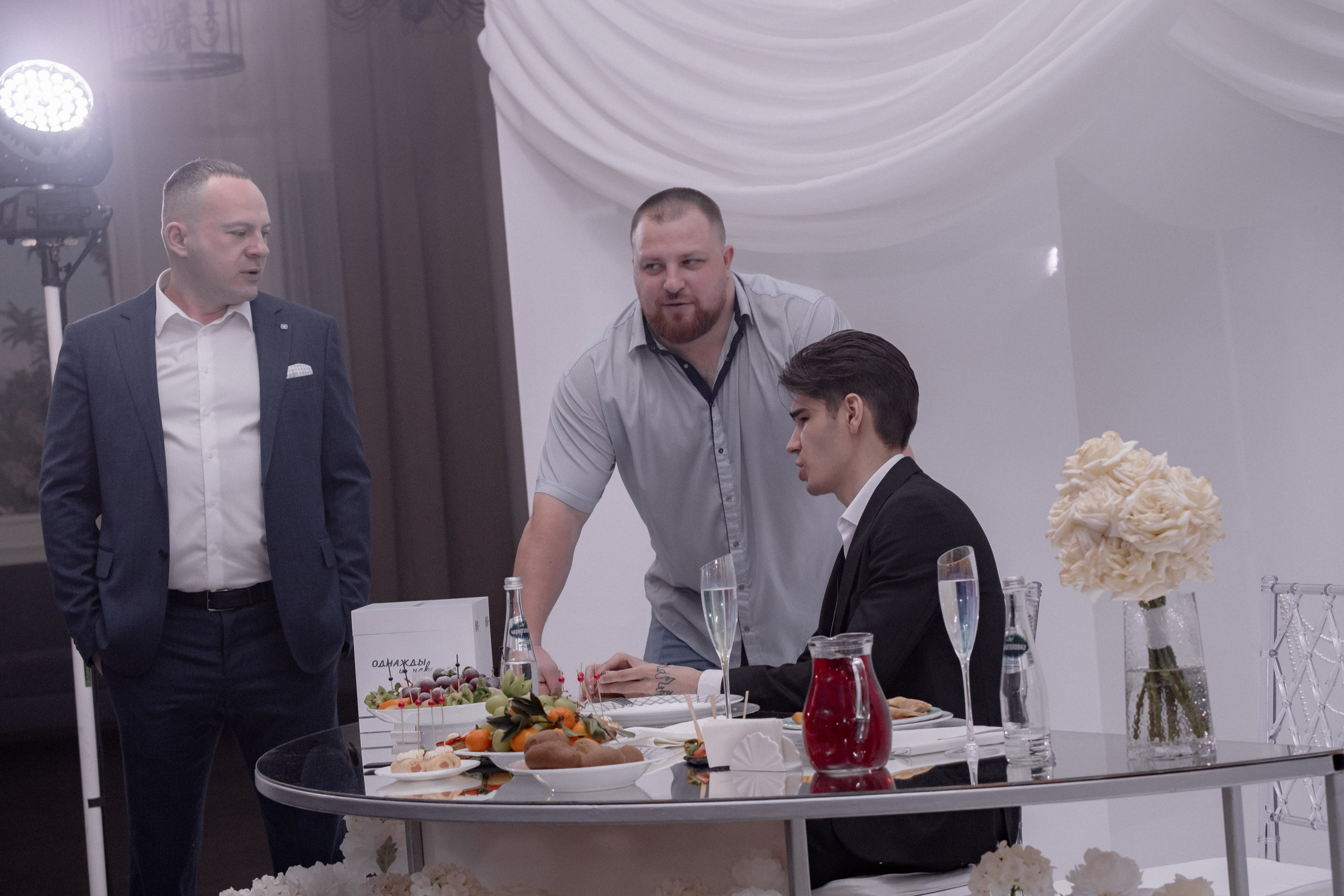 СВАДЕБНЫЙ БАНКЕТ (СНЯТО В СИБИРЕ В НИЖНЕВАРТОВСКЕ). Профессиональный фотограф, Санкт-Петербург — Виктория Богомолова