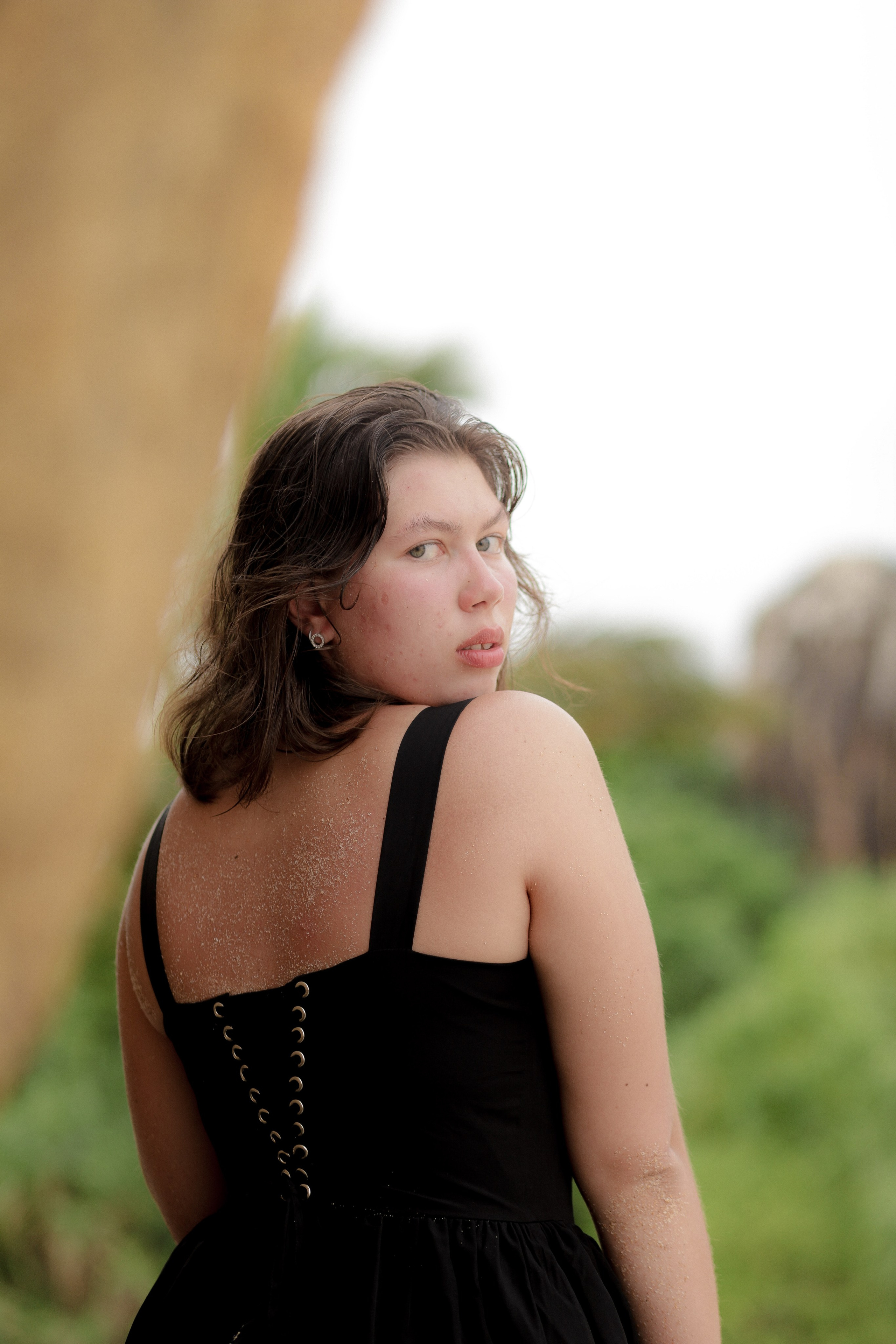 Фотосессия в Хиккадуве: романтичные кадры среди камней и волн. Фотограф на Шри-Ланке