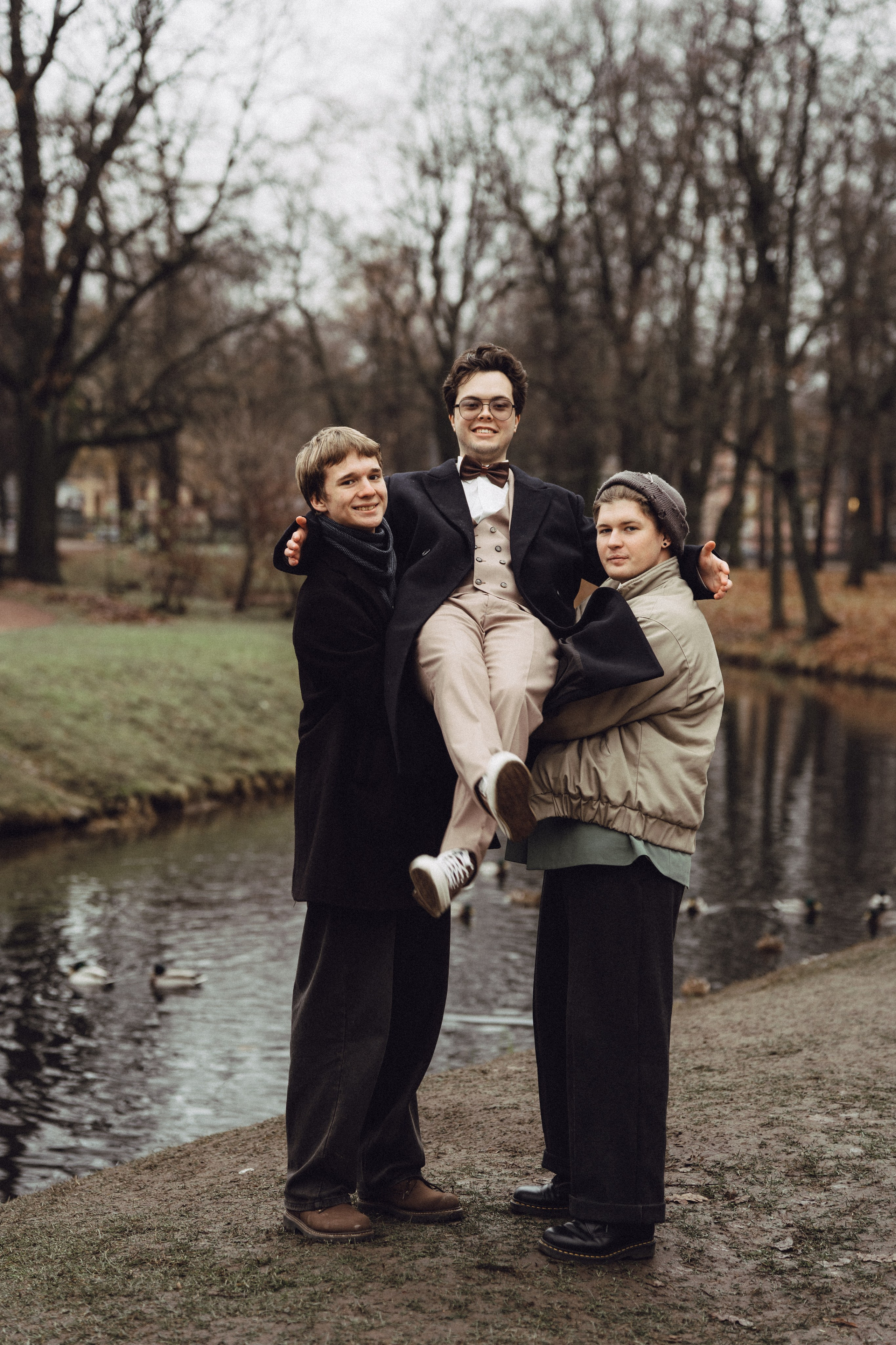 СВАДЕБНАЯ СЬЕМКА ВО ВТОРОМ ДВОРЦЕ С ГОСТЯМИ И ПРОГУЛКА В ТАВРИЧЕСКОМ САДУ. Профессиональный фотограф, Санкт-Петербург — Виктория Богомолова