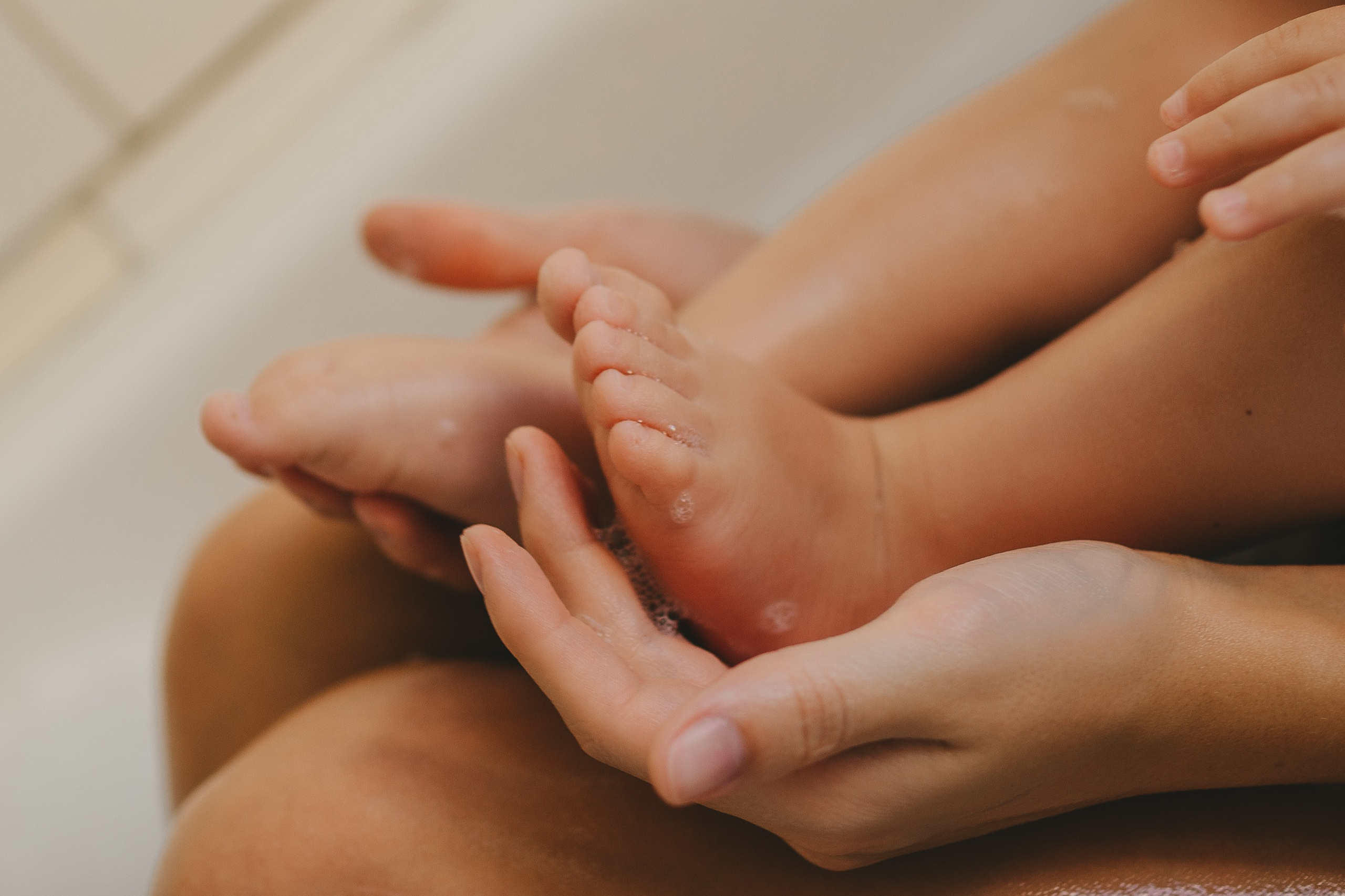 Стас, Даша и Ева (купание в ванной). Семейный и детский фотограф и видеограф в Москве, Дрокина Наталья