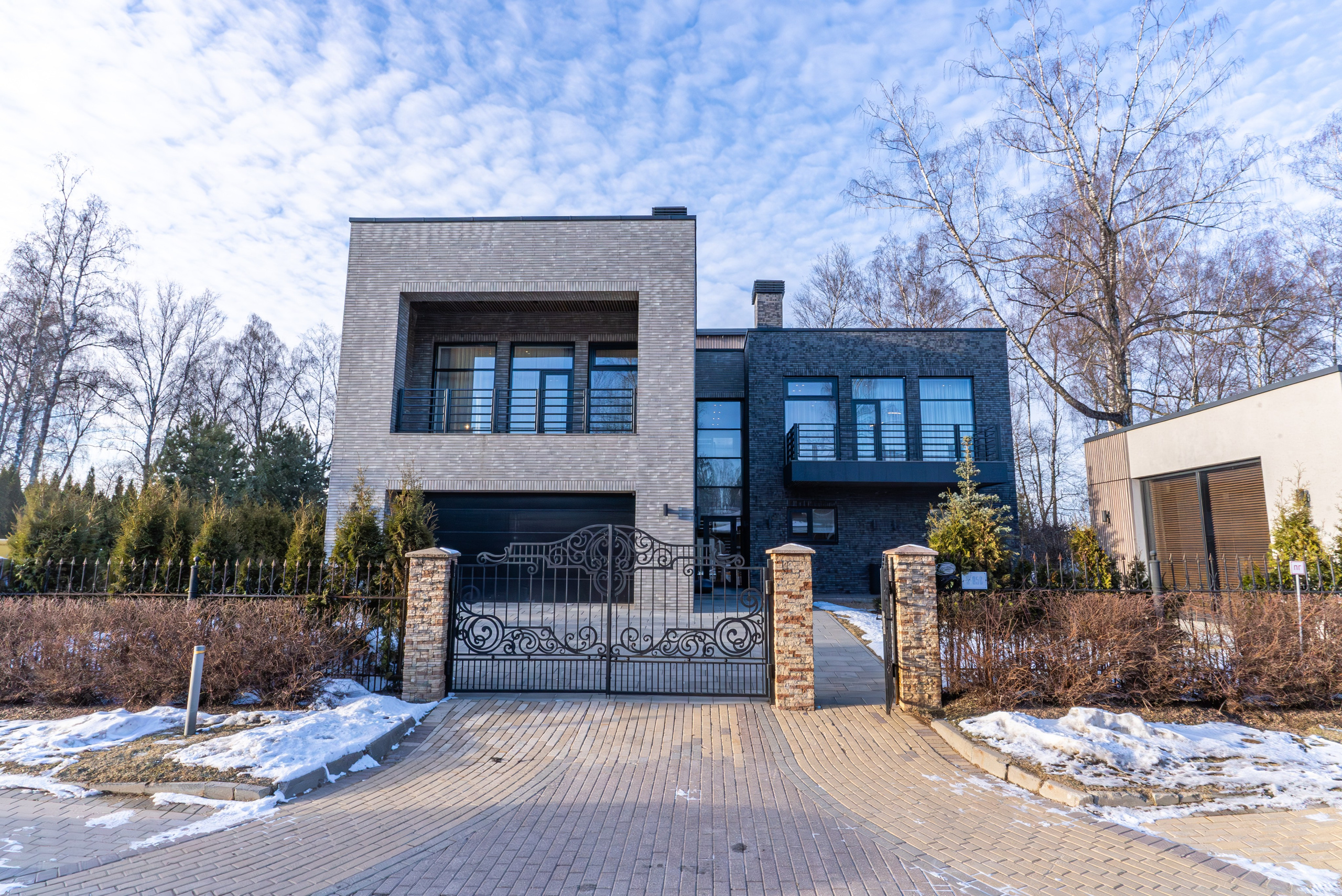 Дом на продажу 600 м. KUSTOV PRODUCTION — профессиональная фотосъёмка в Москве