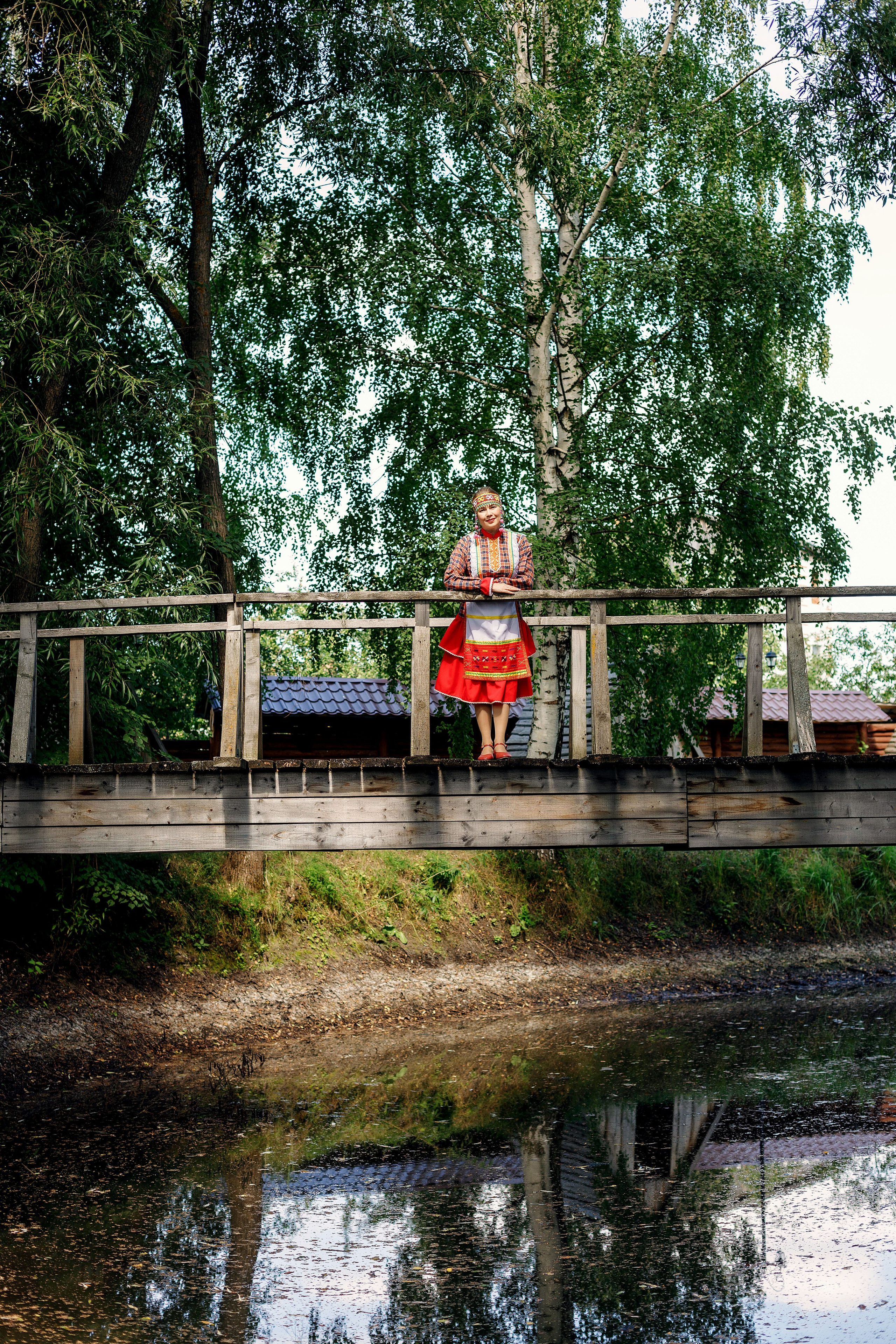 Фотосессия с Екатериной Анисимовой в Ибресинском этнографическом музее. Портретный и репортажный фотограф в Чебоксарах Андриян Чаркин