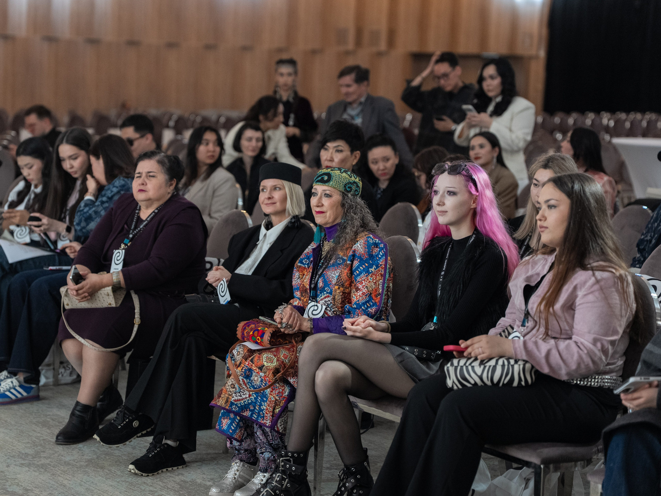 Backstage Day 1. Сайт Алматинского НЮ АРТ, будуар и фэшн фотографа Дениса Карпенко