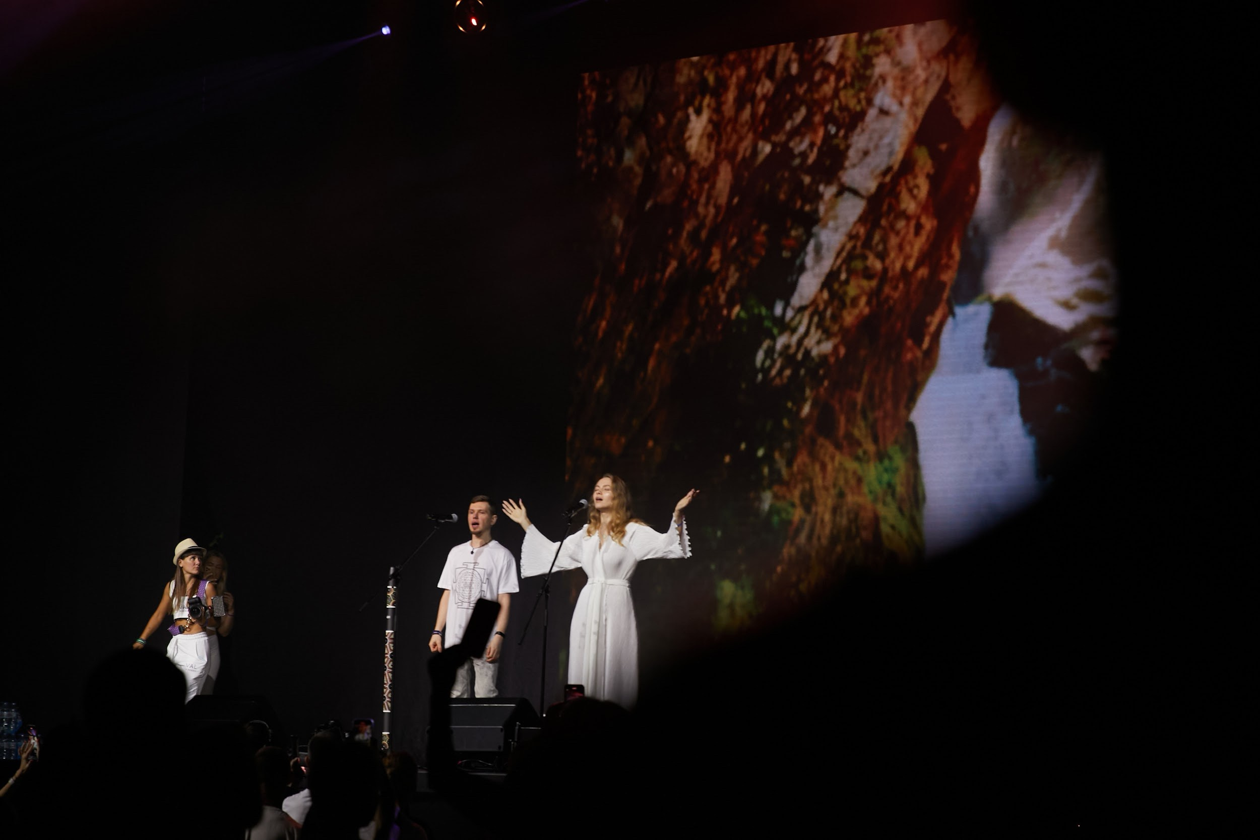 Через хаос — к себе. Крупнейшая в мире динамическая практика. Татьяна Фомичева. Репортажный и светский фотограф в Москве