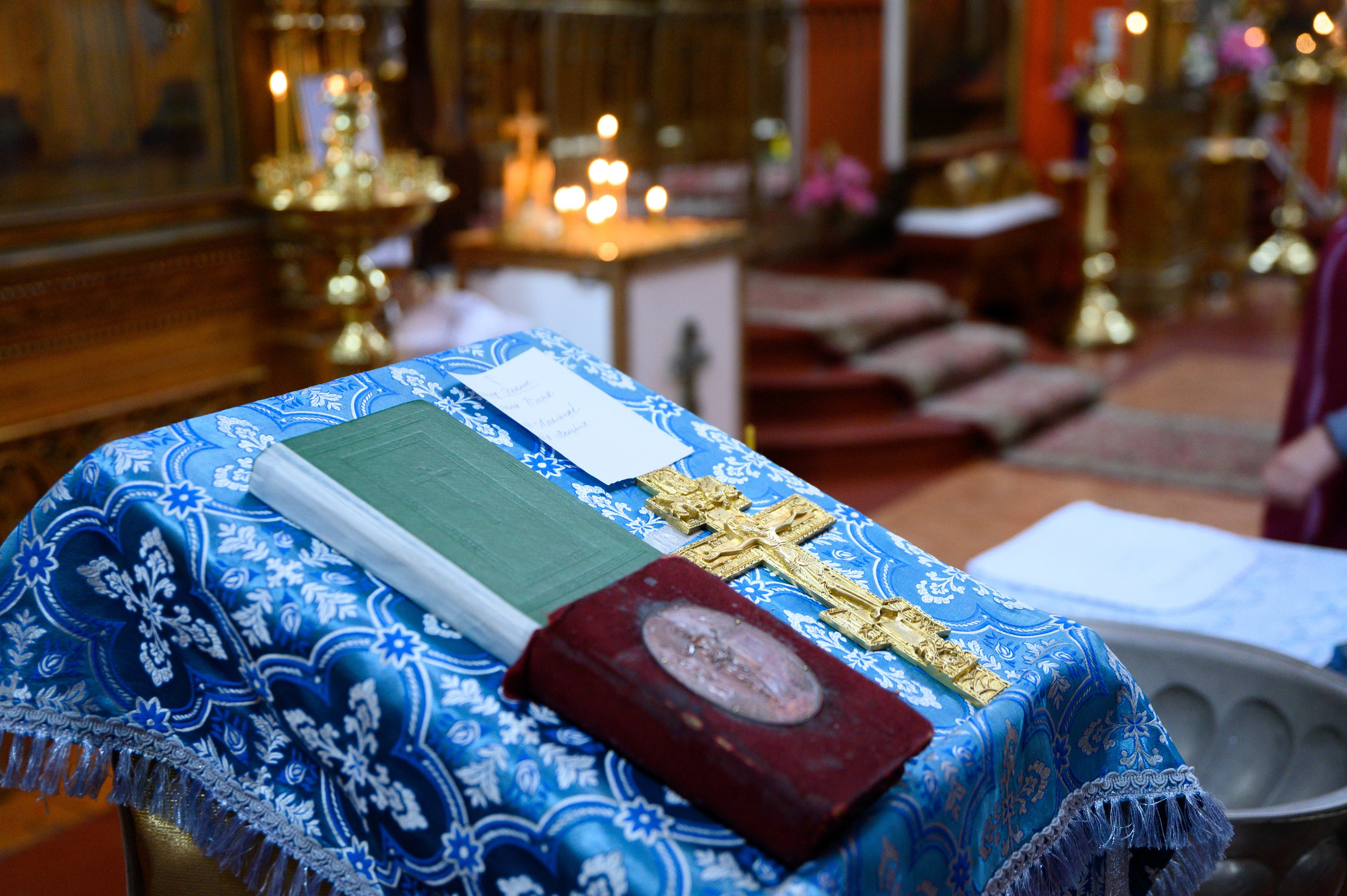 Церковь Воздвижения Честного Креста Господня в Ополье