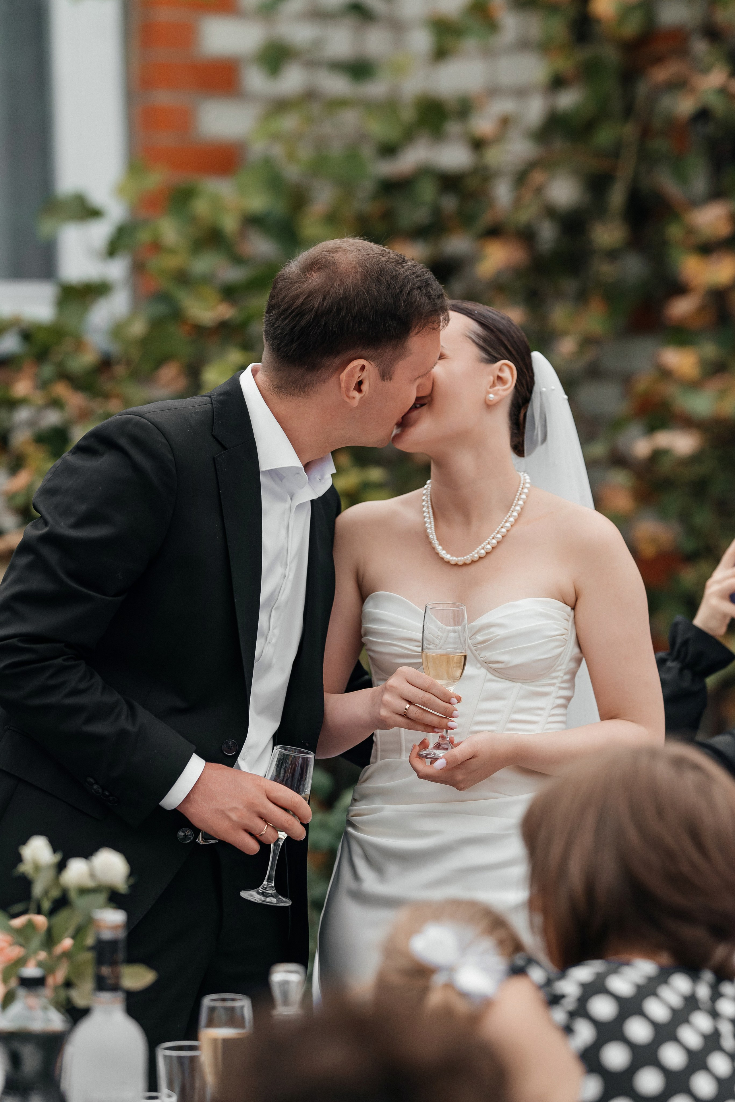 «Свадьба Даши и Артема». Школьный фотограф в Валуйках. Фотосессии для выпускников и изготовление выпускных альбомов в городе Валуйки и в Белгородской области