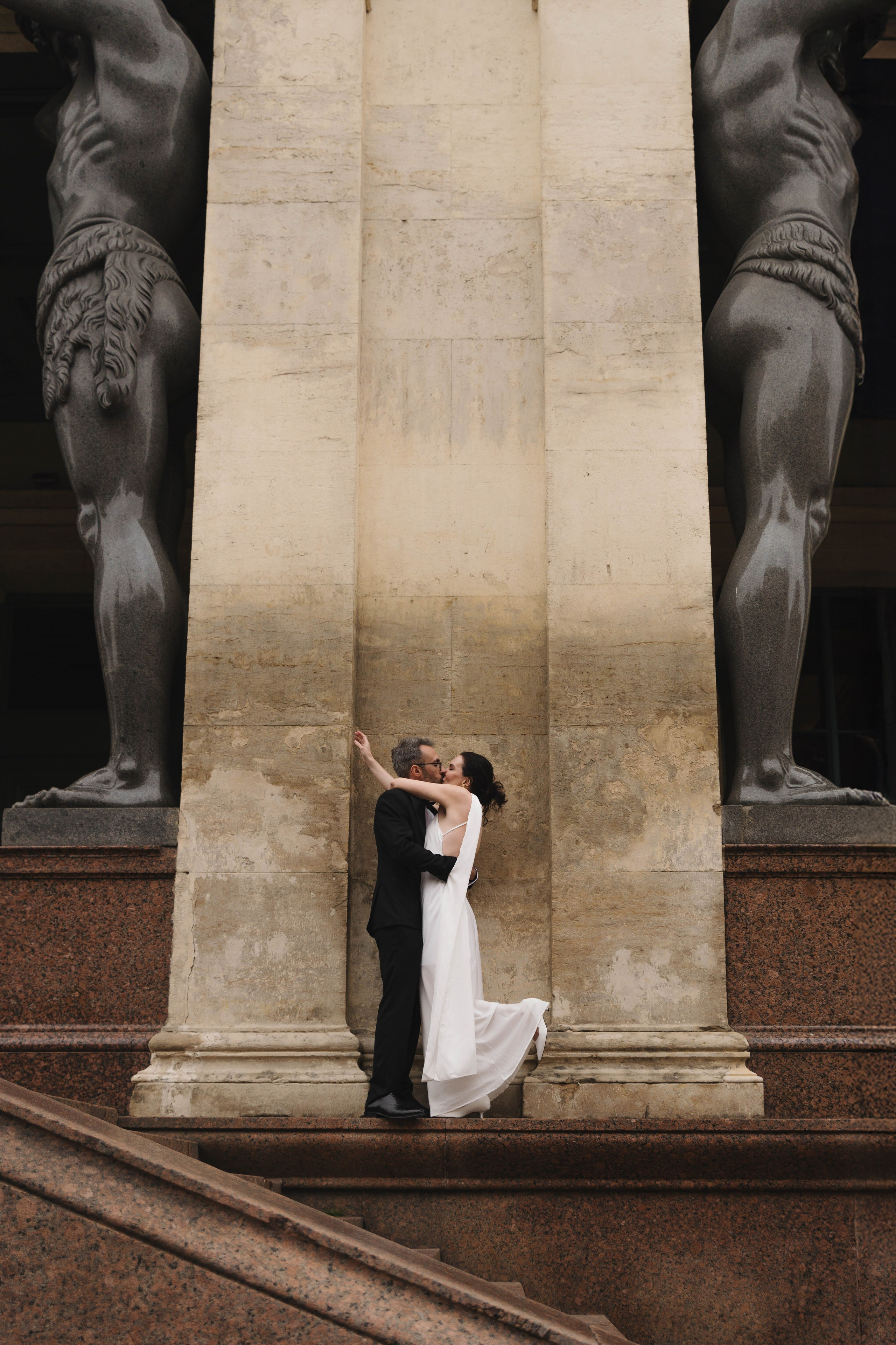 Мы уже одно ЦЕ-ЛО-Е. Свадебный фотограф Питер СПБ Индивидуальные, парные, свадебные съёмки
