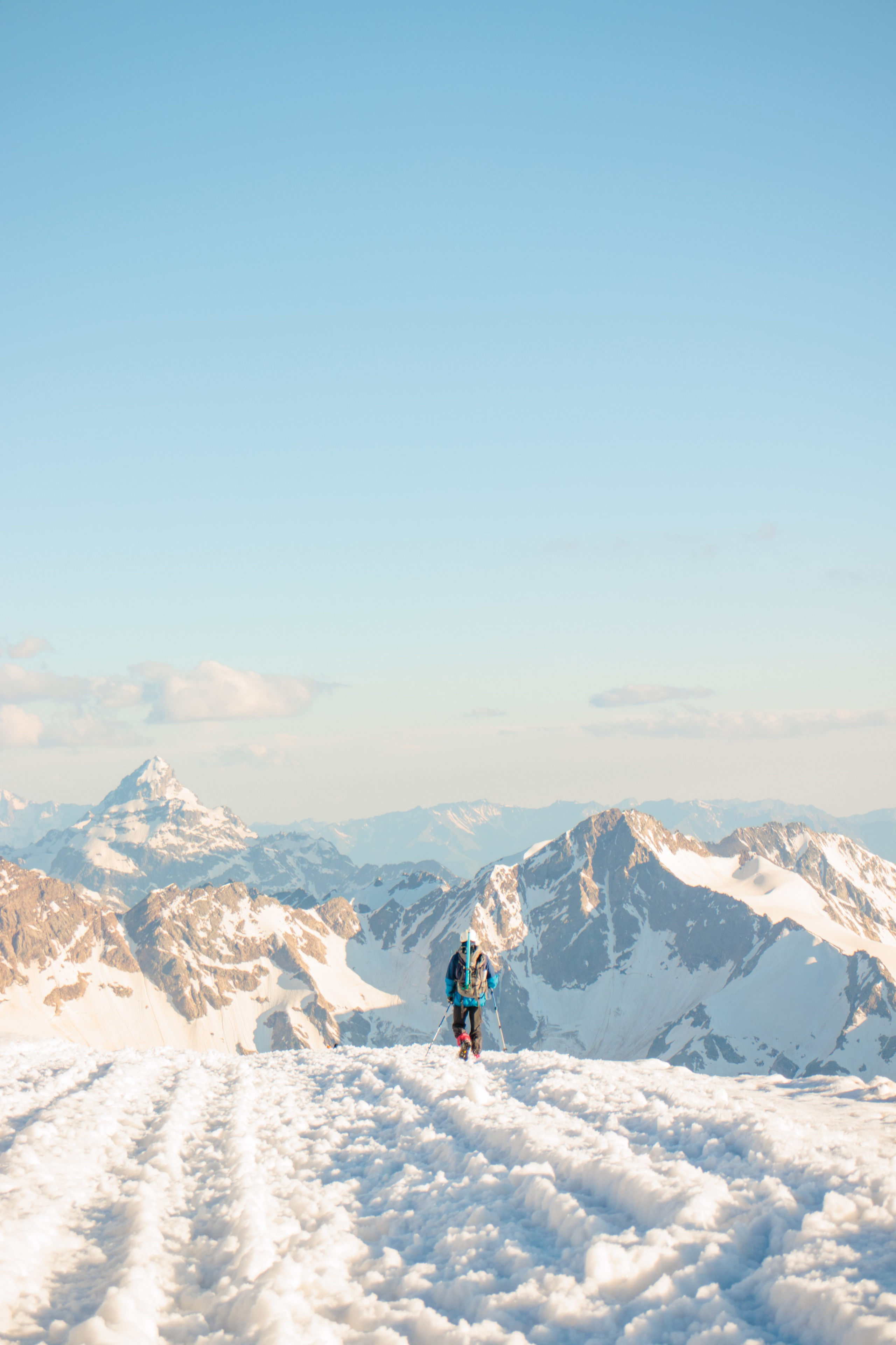 Снежно-ледовые занятия. Фотограф на трекинг и восхождение Эльбрус, Приэльбрусье. Елизавета Бобок